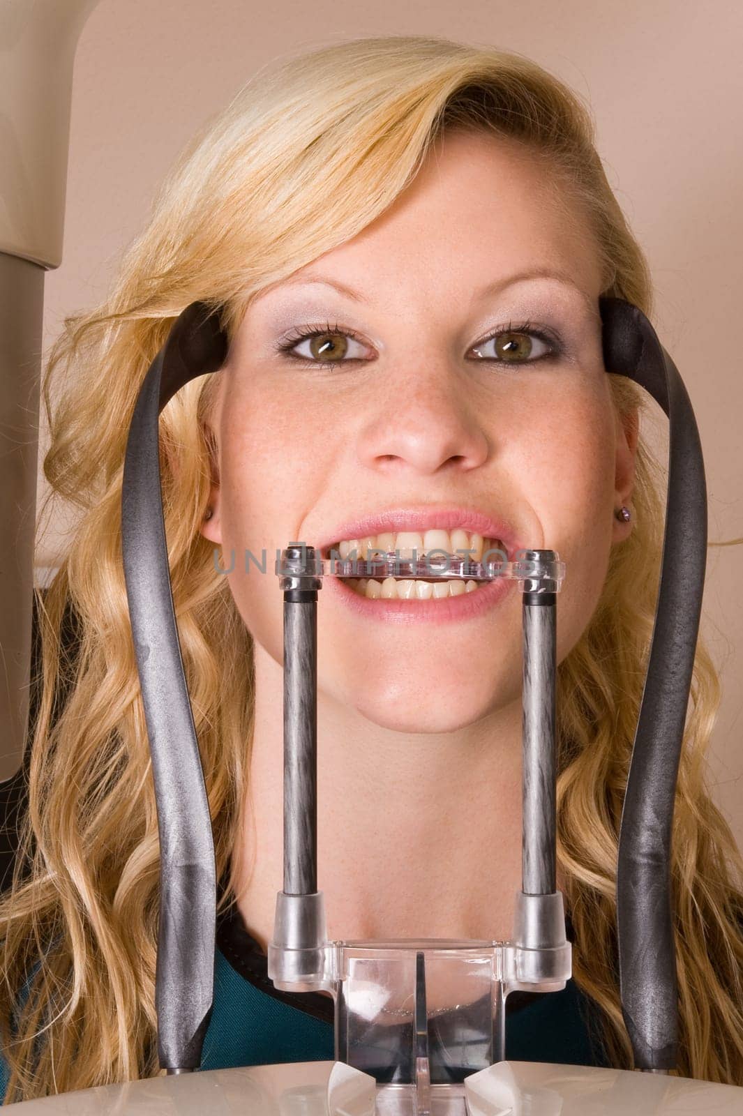Dentist