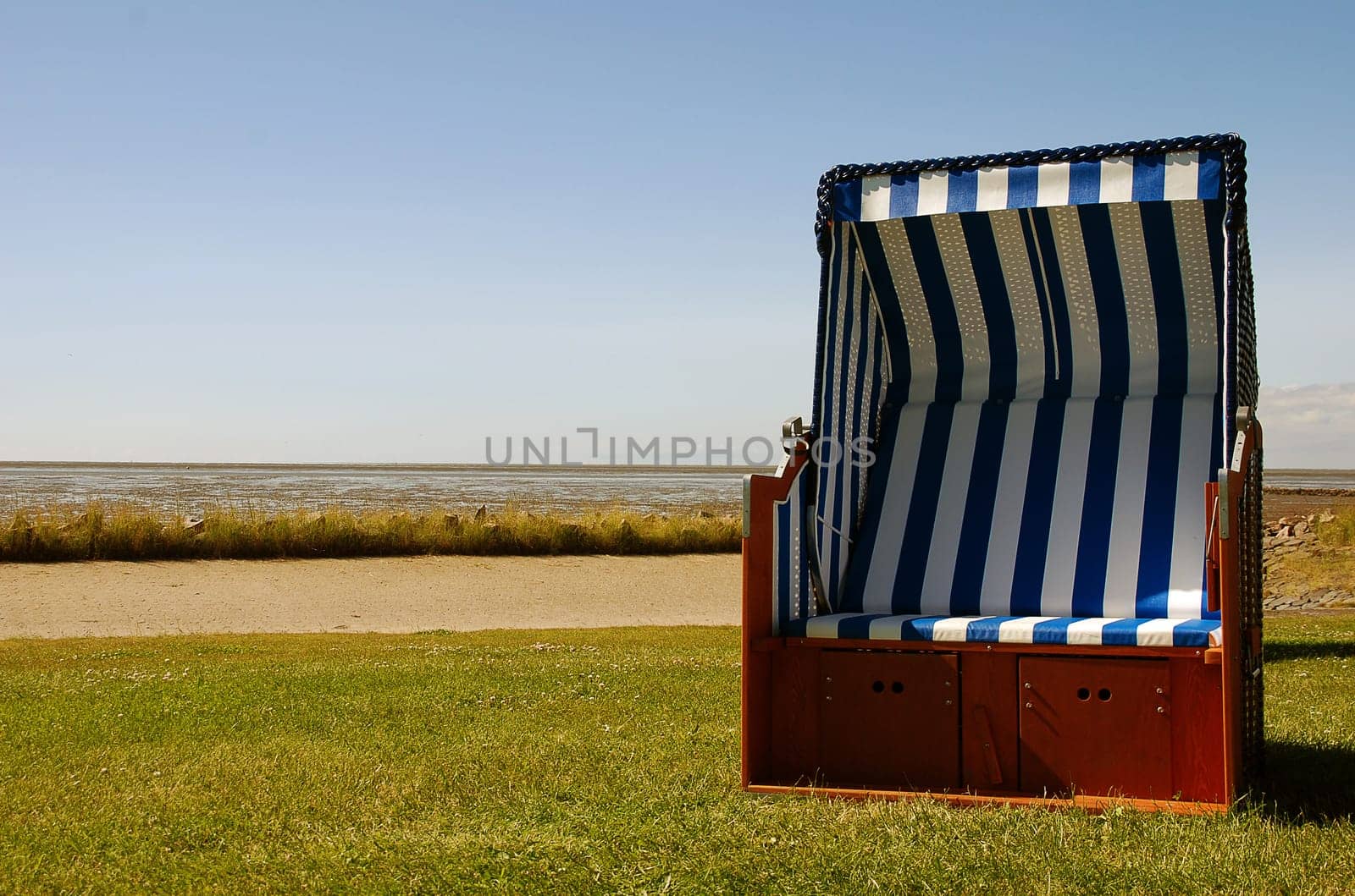 blue beach chair