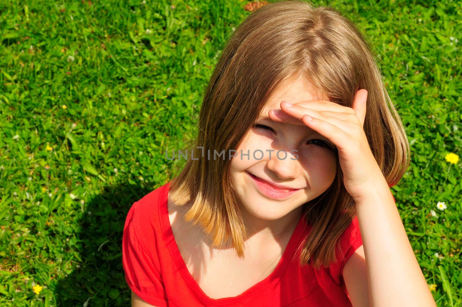 Girl sun dazzles