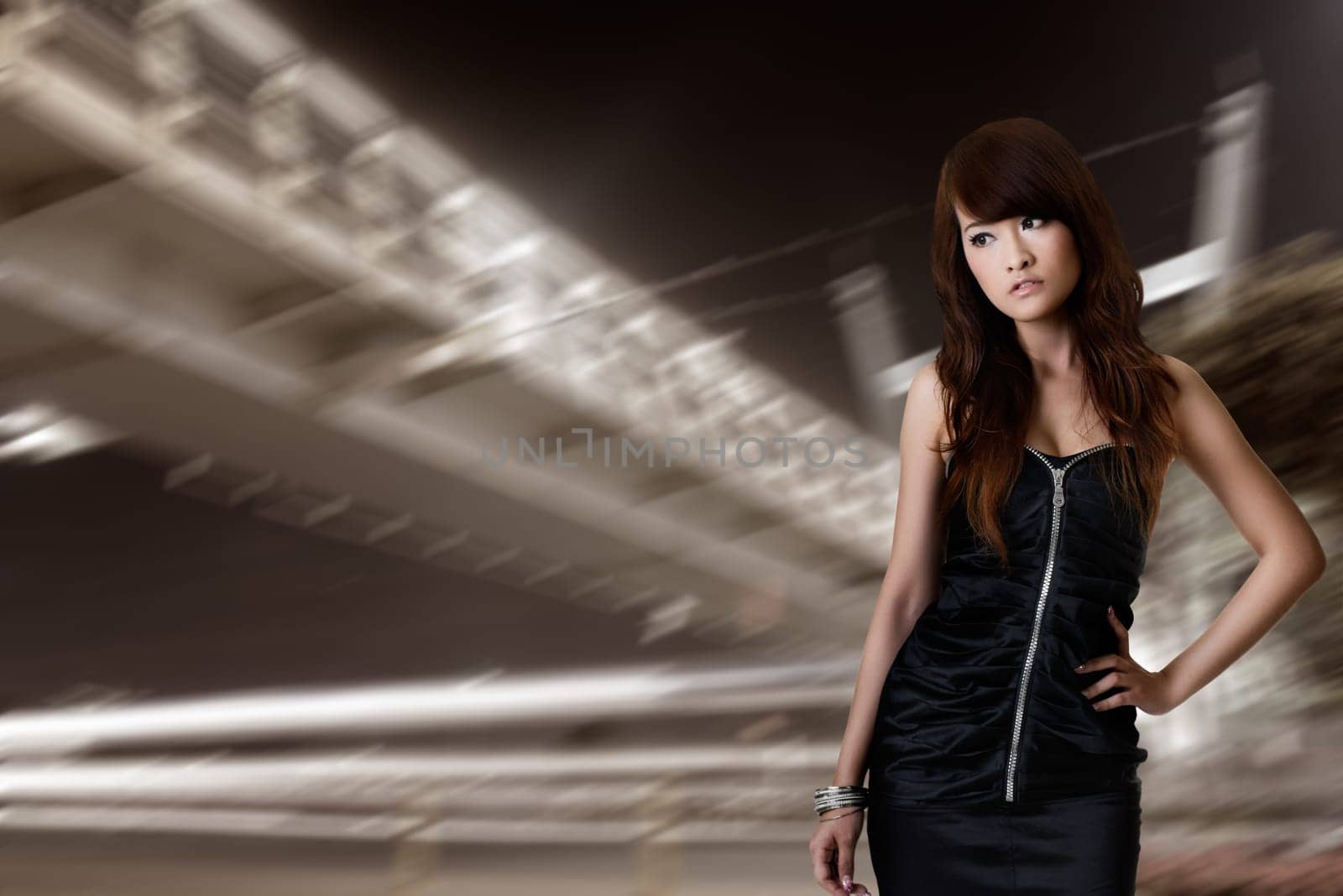 Fashion woman in night