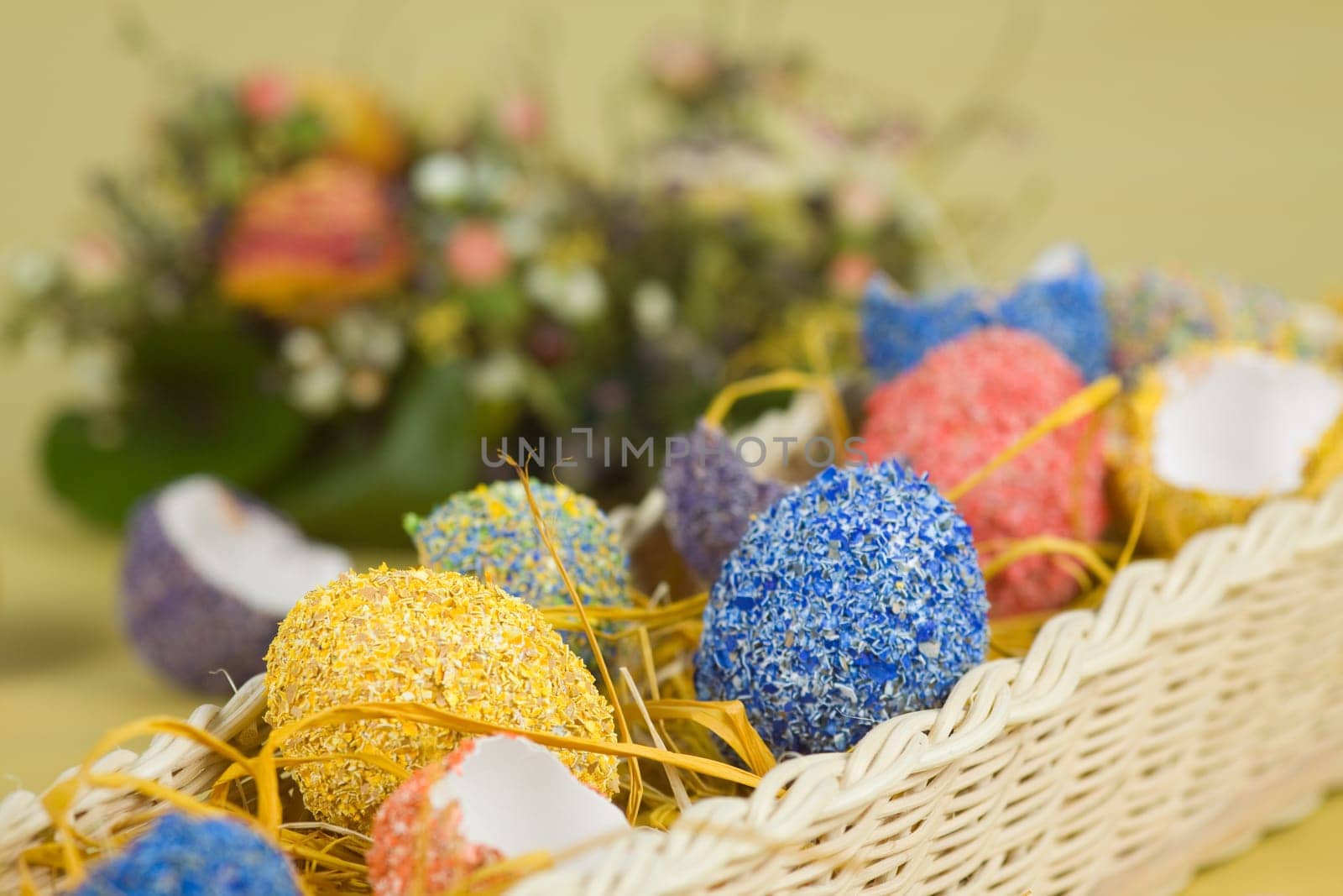 Eggs and flowers