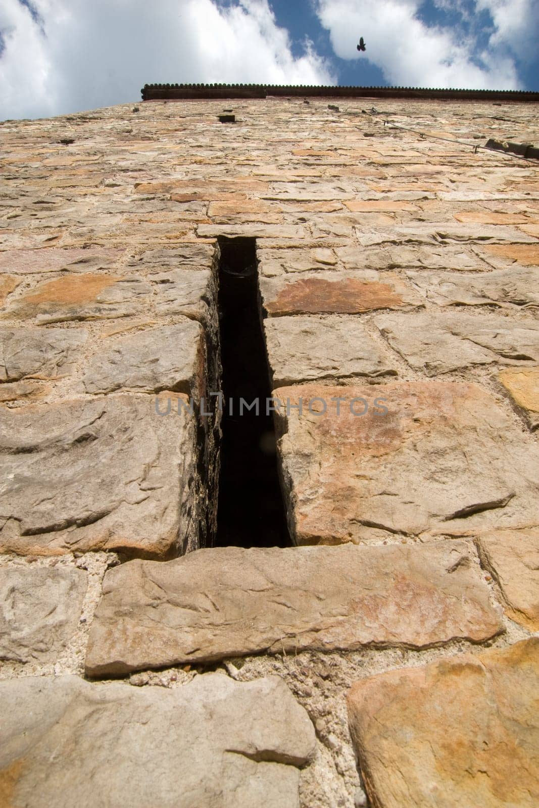 Embrasure
