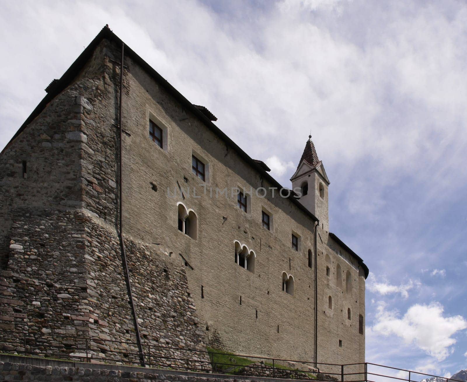 Castel Tirolo: ancestral castle of the Counts of Tyrol and cradle of the province of Tyrol