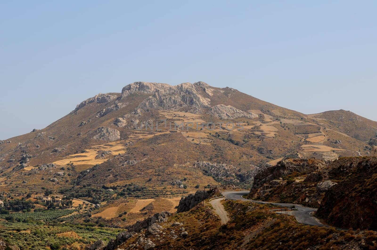 Kourtaliotiko Gorge Beginning