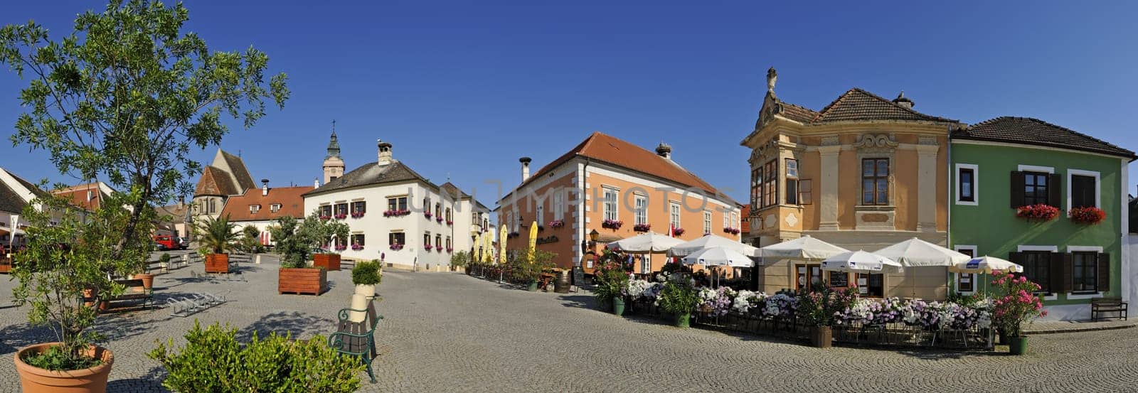 Rust Rathausplatz 3