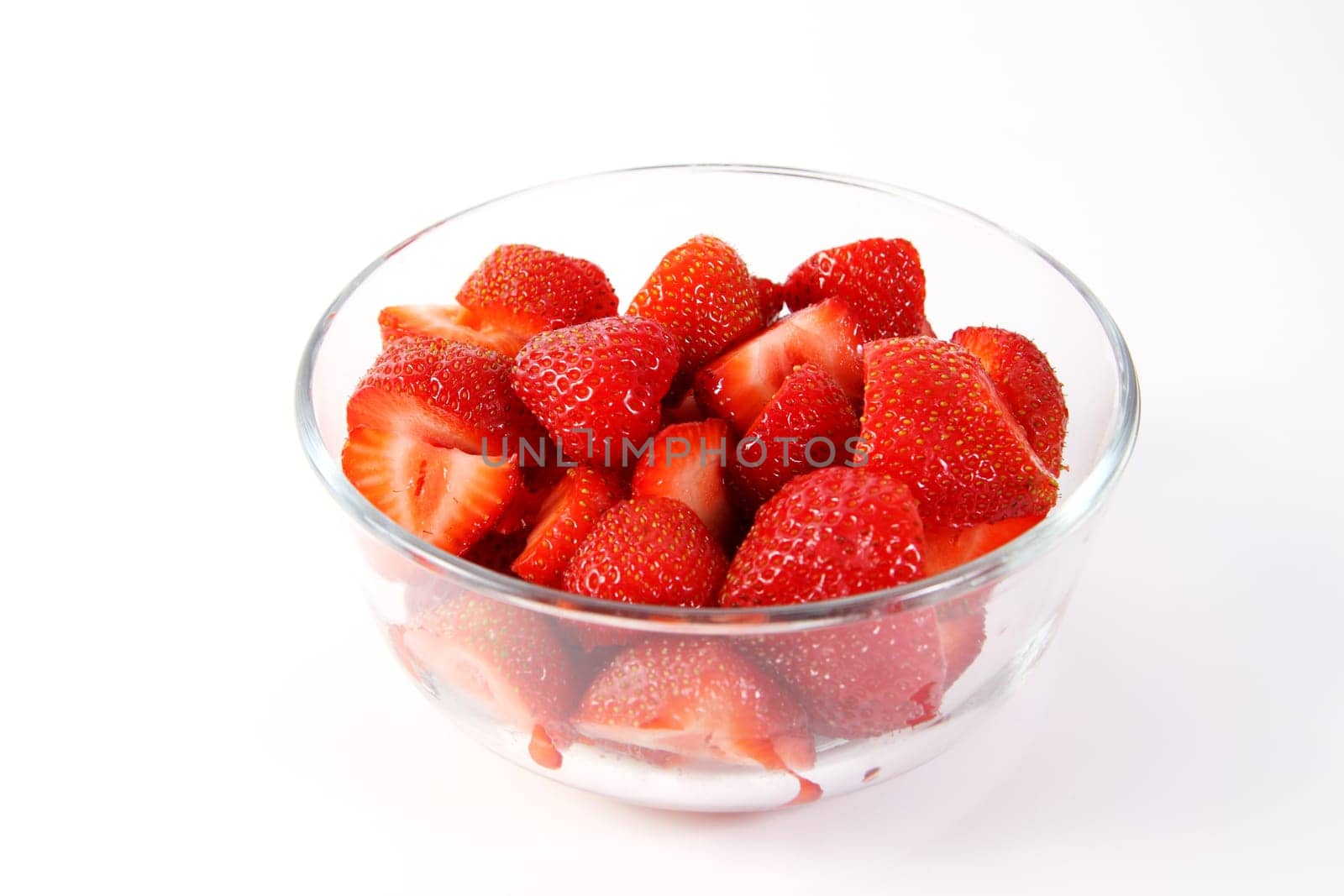 sliced strawberries