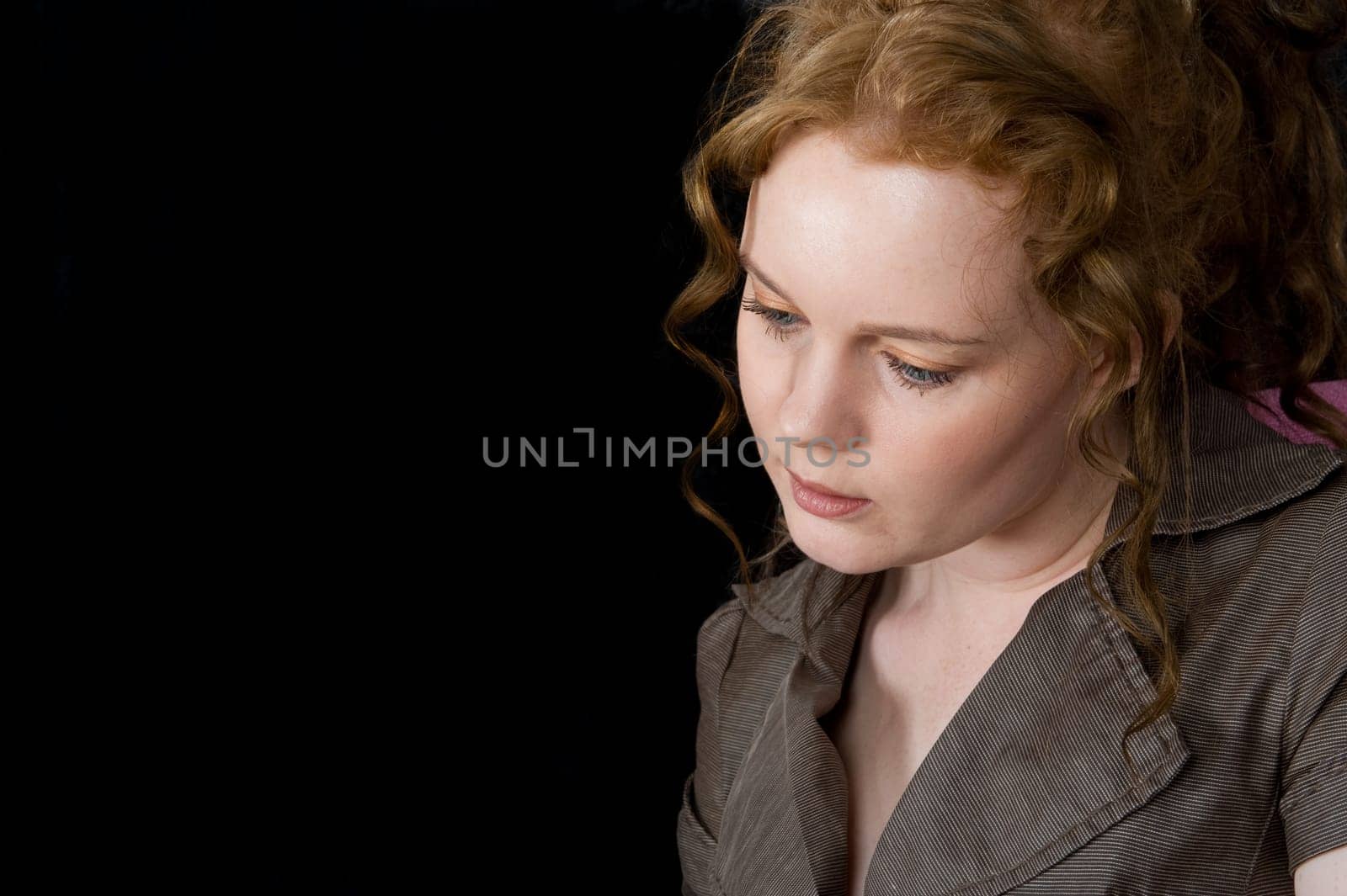 Focused girl, studieng