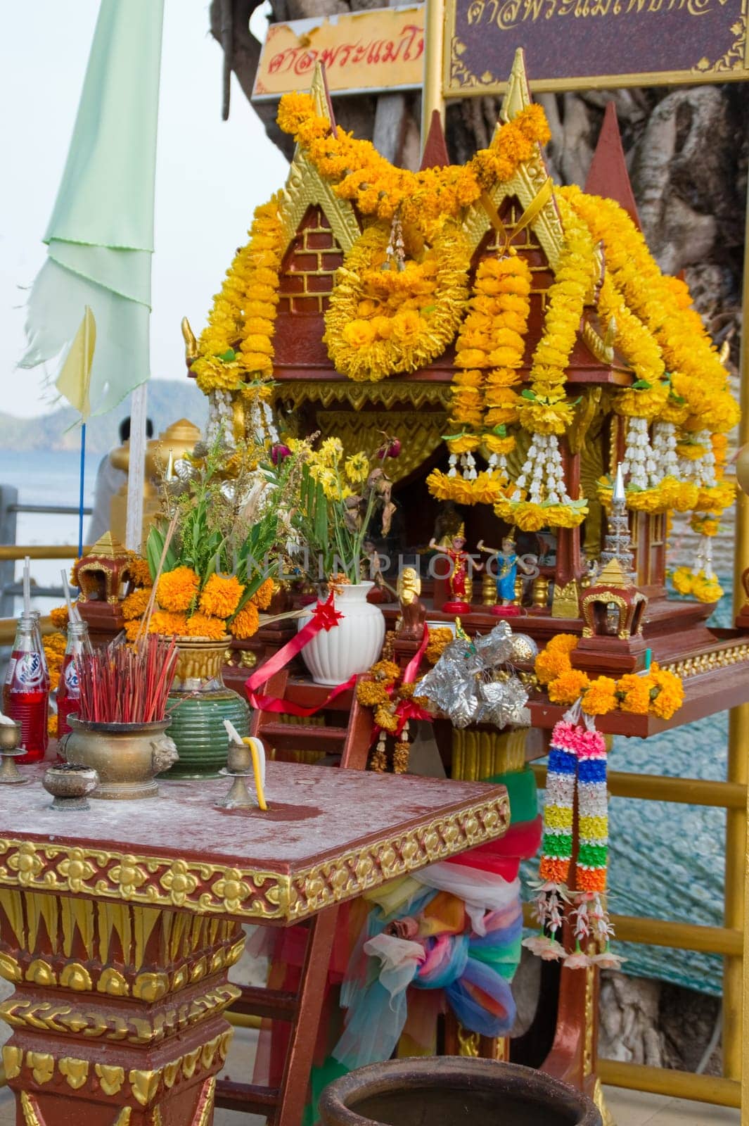 Shrine wood brown praying wat altar