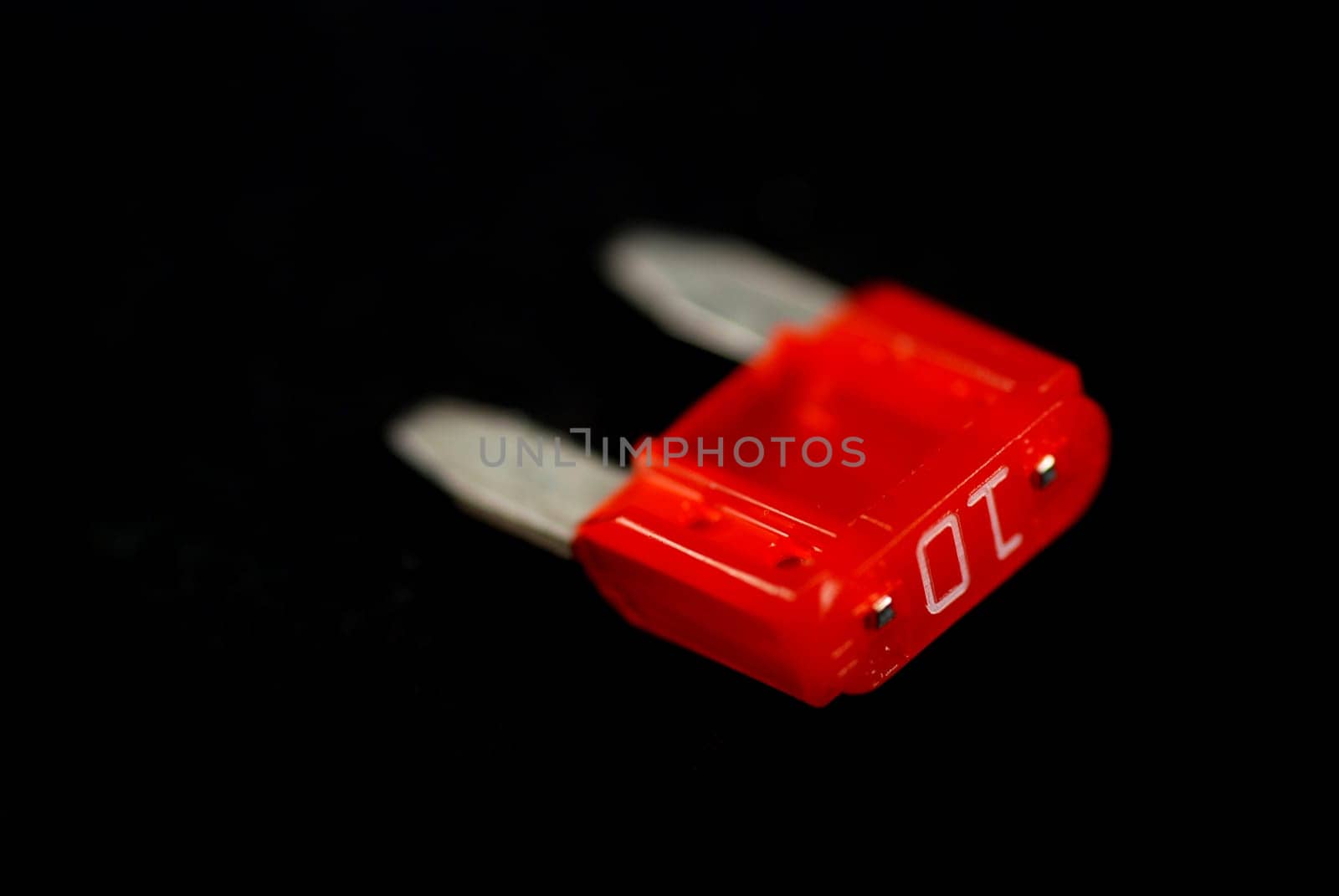 automobile fuses