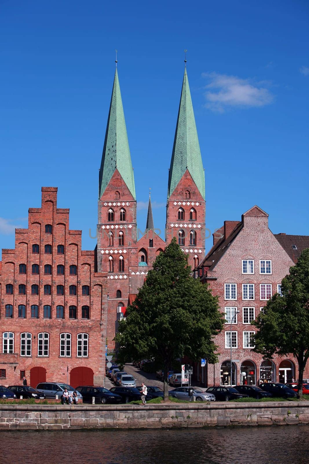 St. Mary's Church and Merchants' Houses