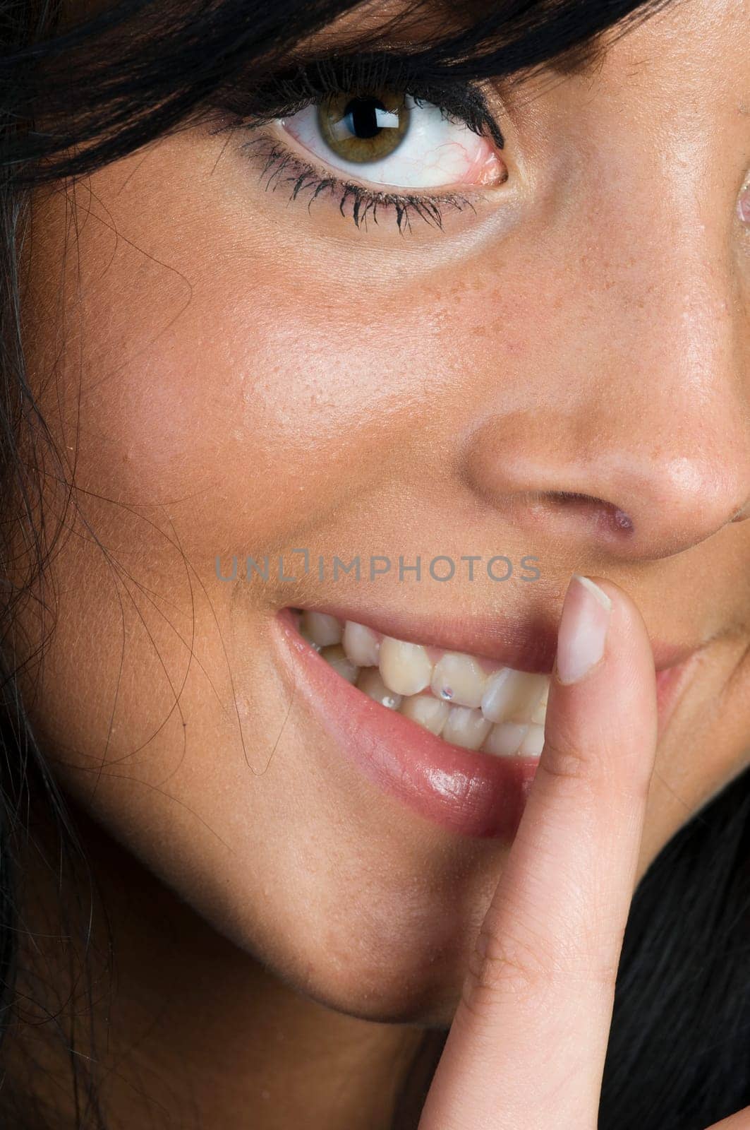 PST Gesture Half Face