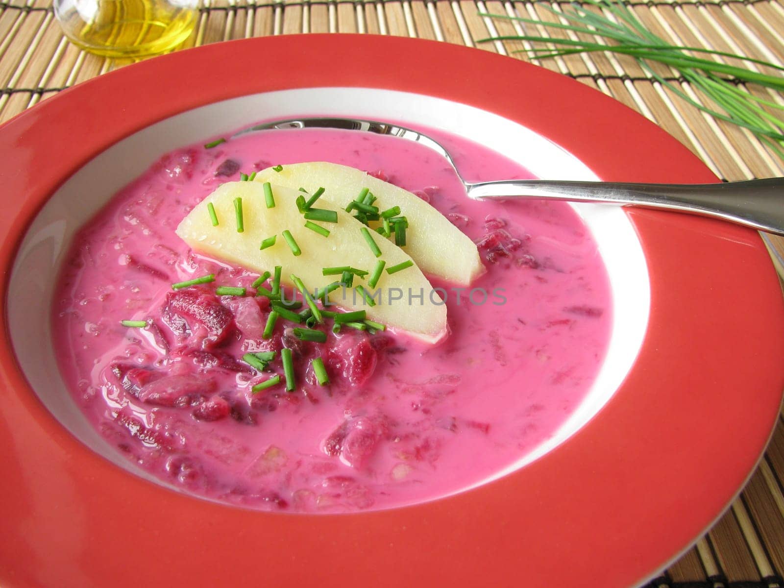 Cold beetroot soup