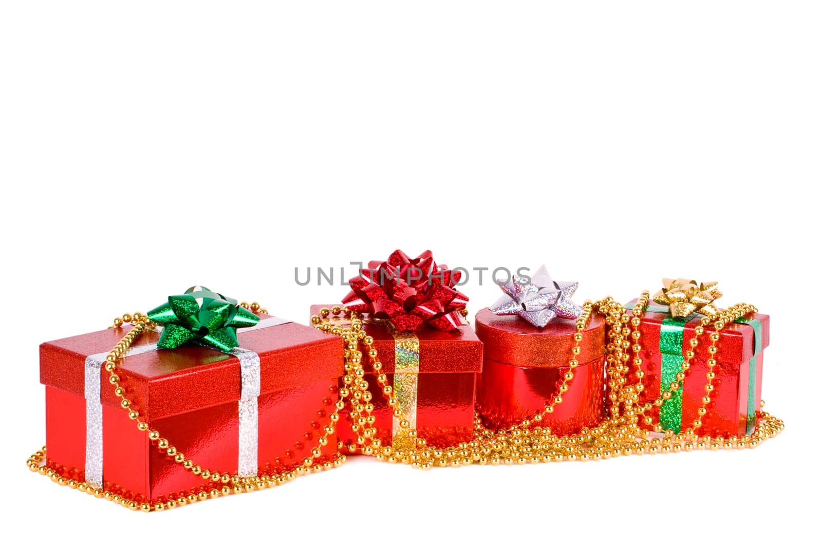 Presents isolated.