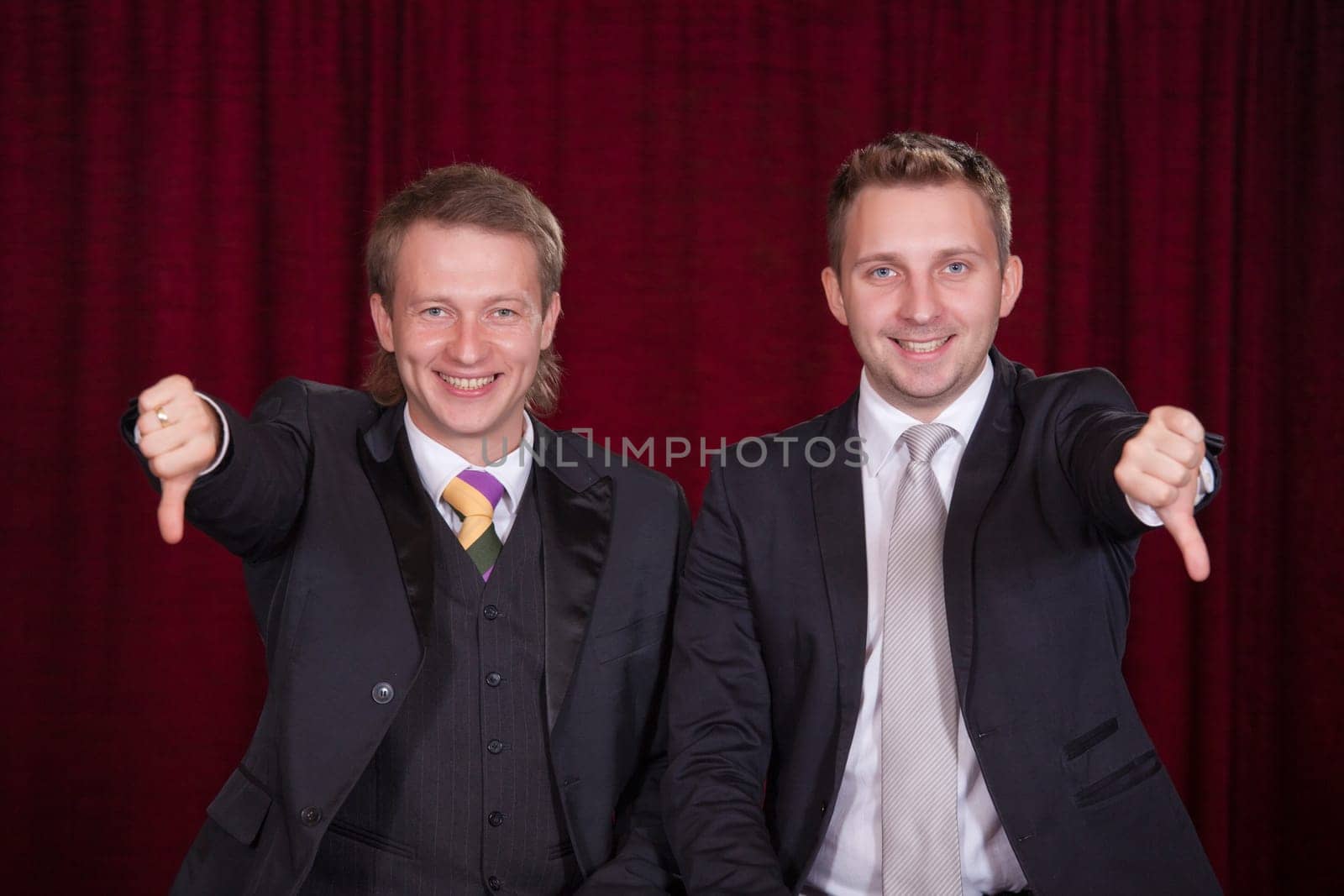 thumbs down