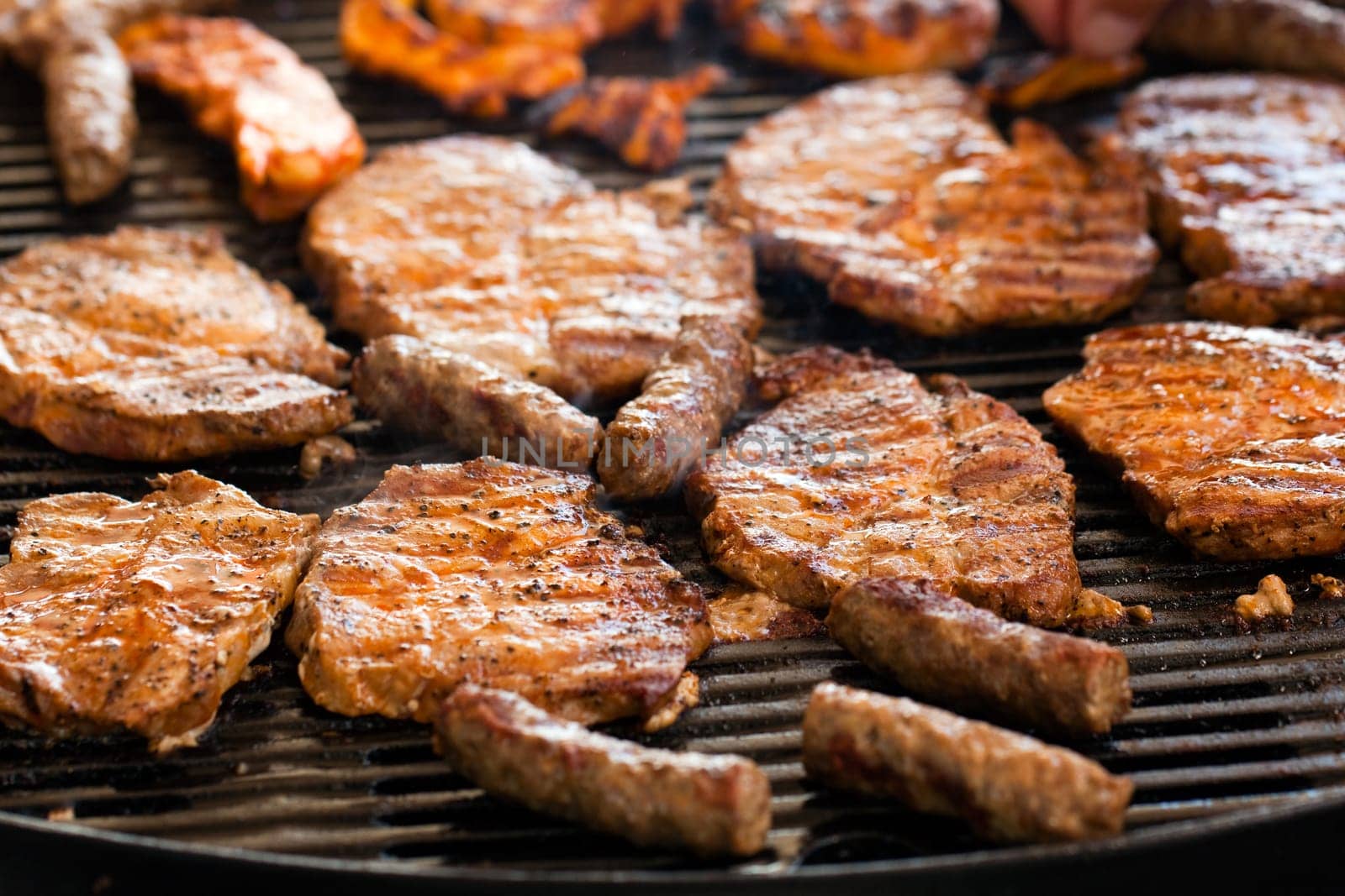 Grill with meat