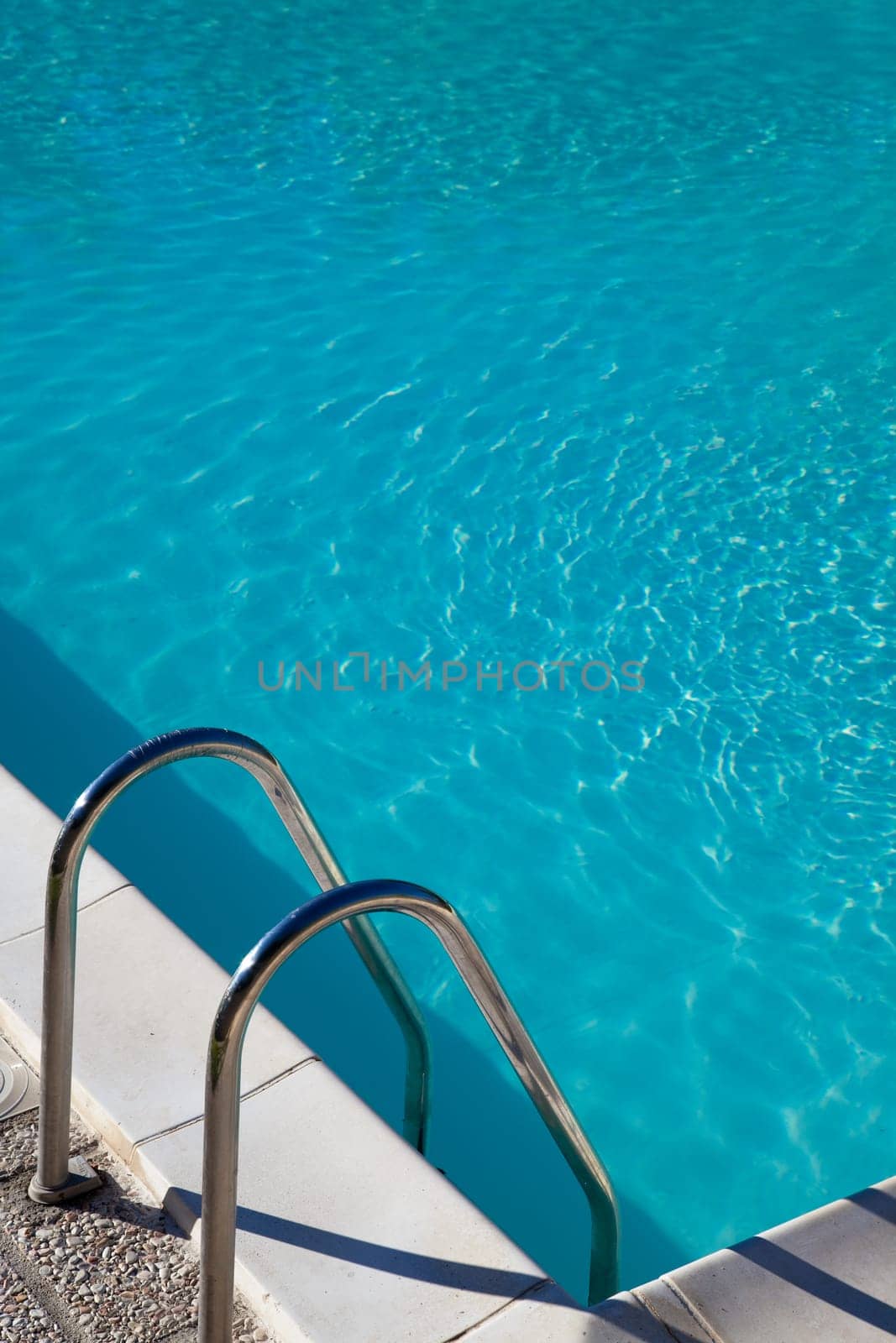 swimming-pool