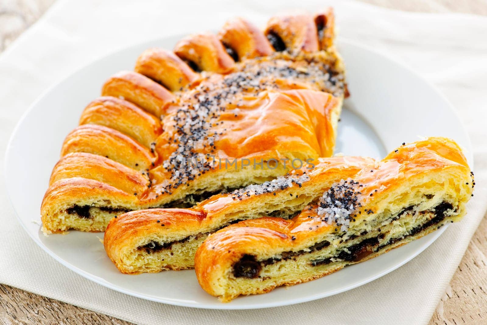 Poppy seed strudel