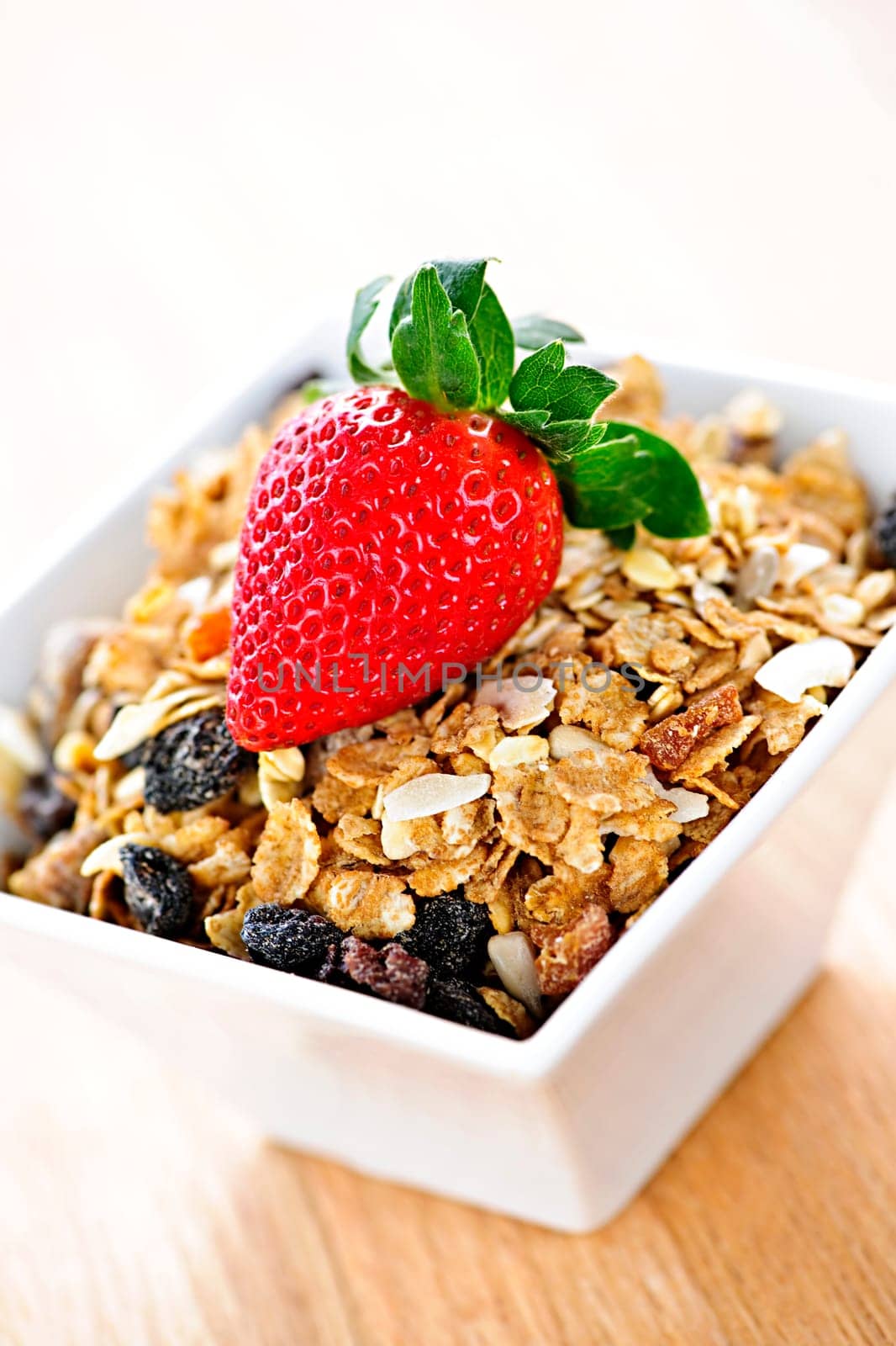 Breakfast granola cereal