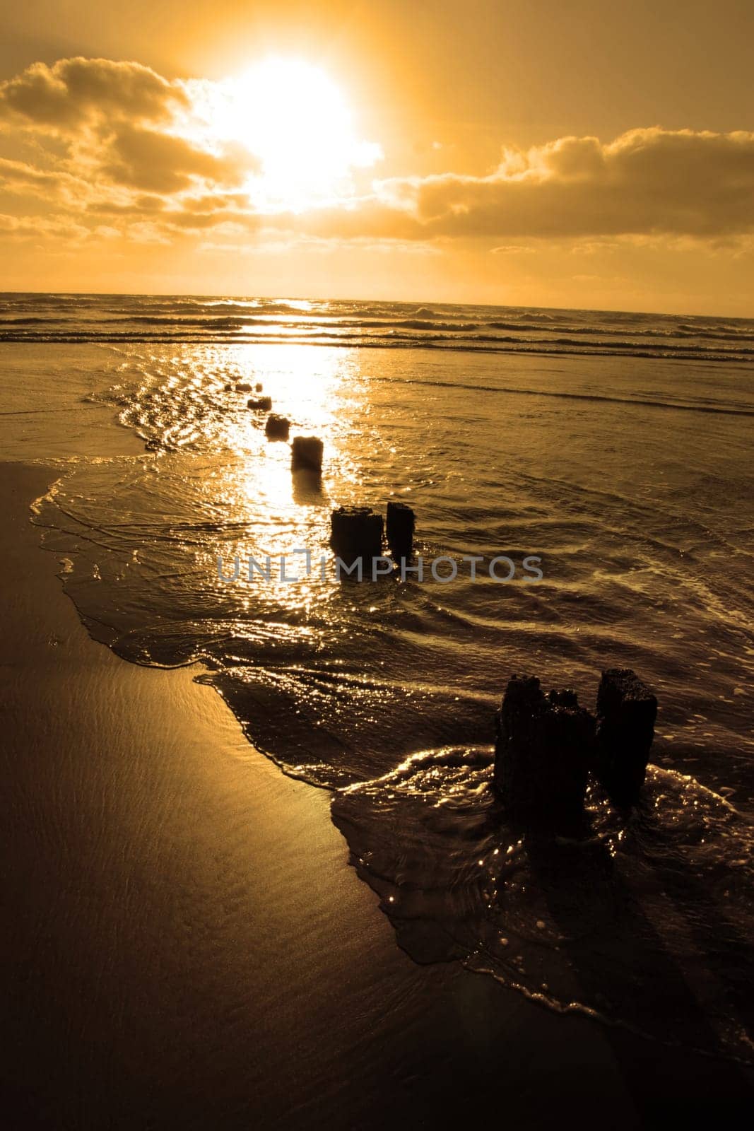 golden breaks
