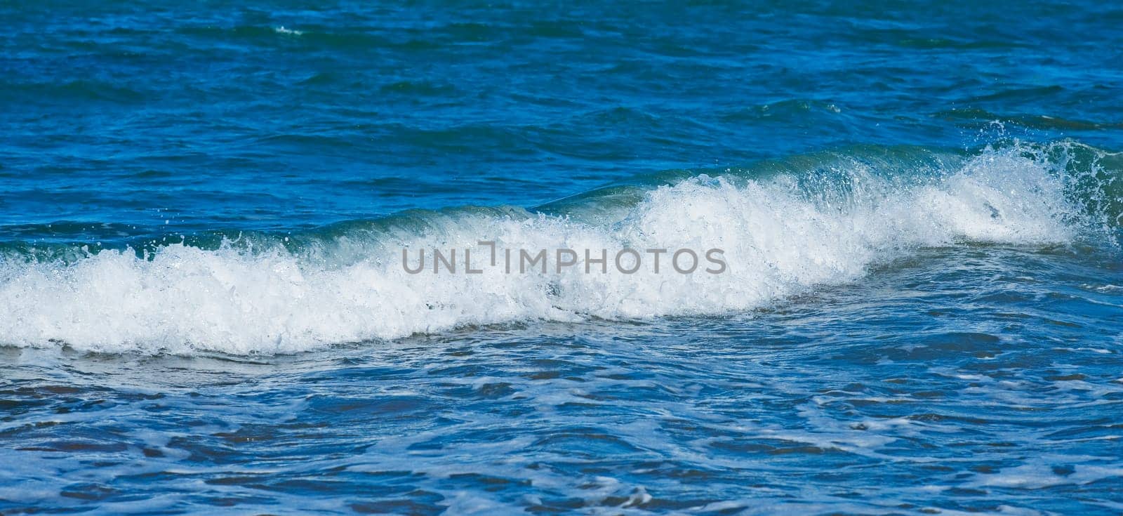 Ocean waves in Italy
