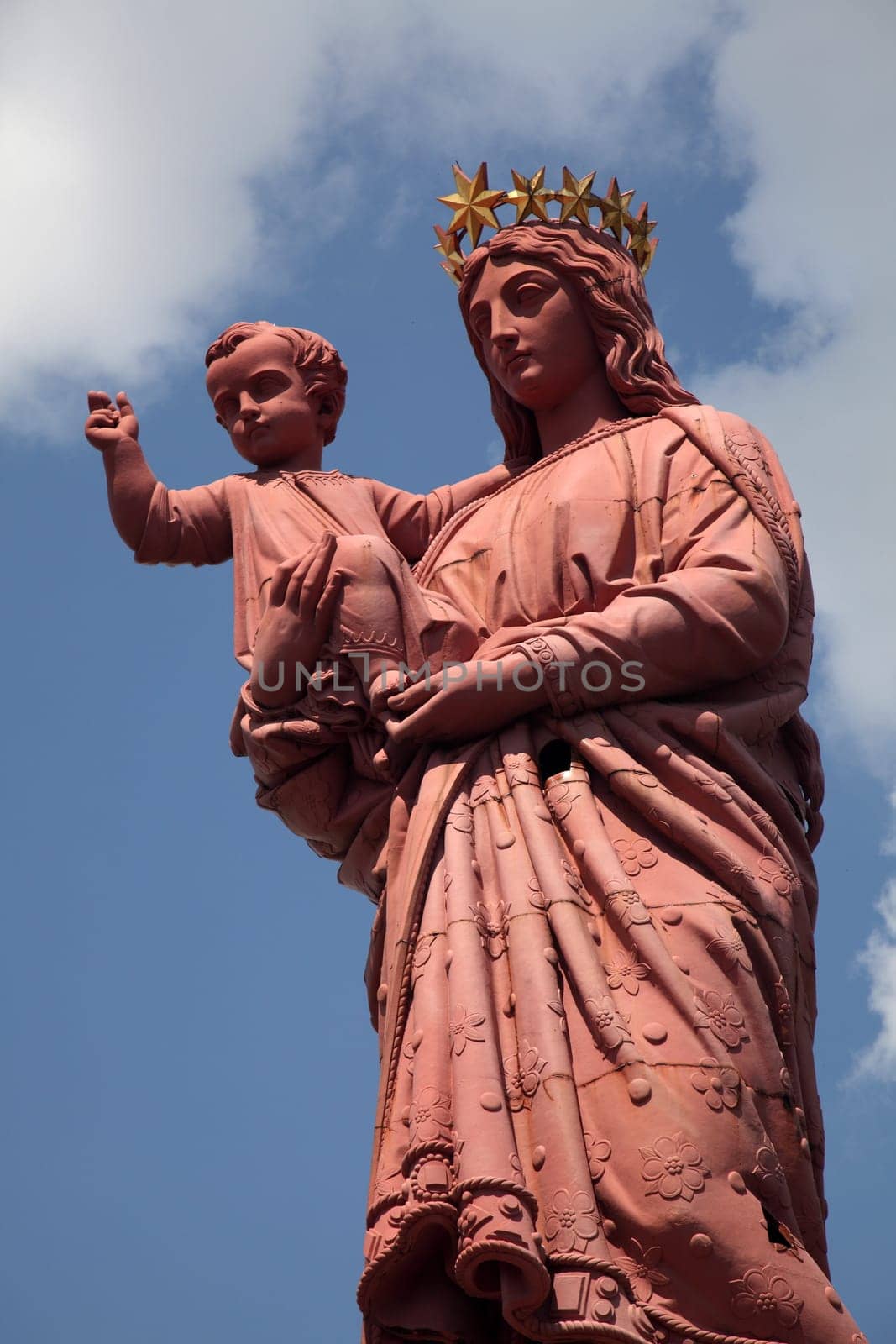 Notre-Dame-de-France 2