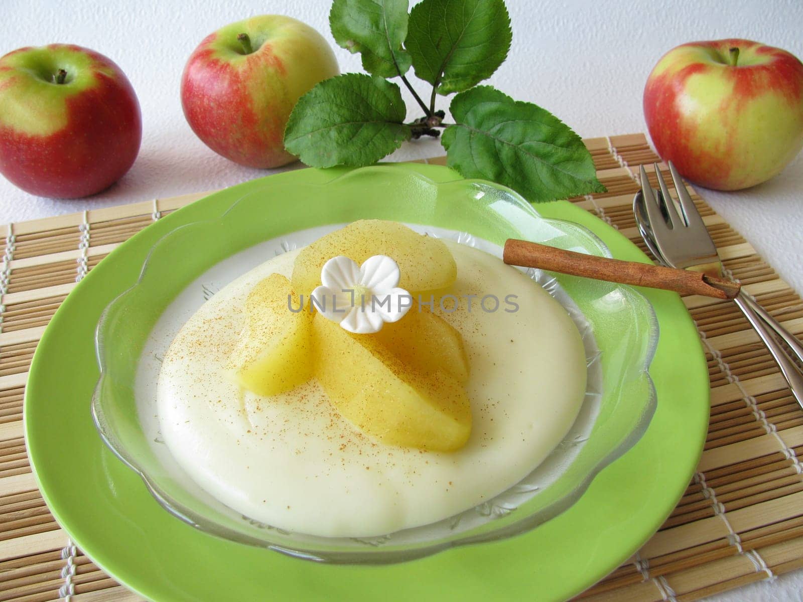 Pudding dessert with apple compote