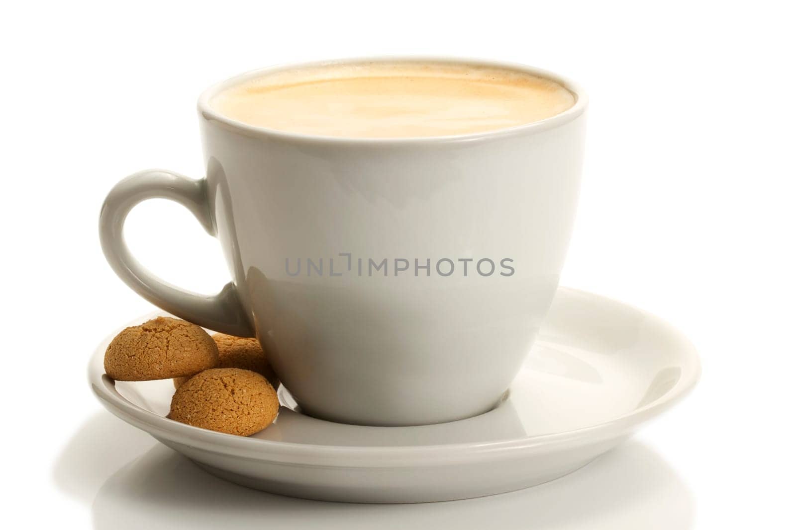 Coffee in white cup with amarettini