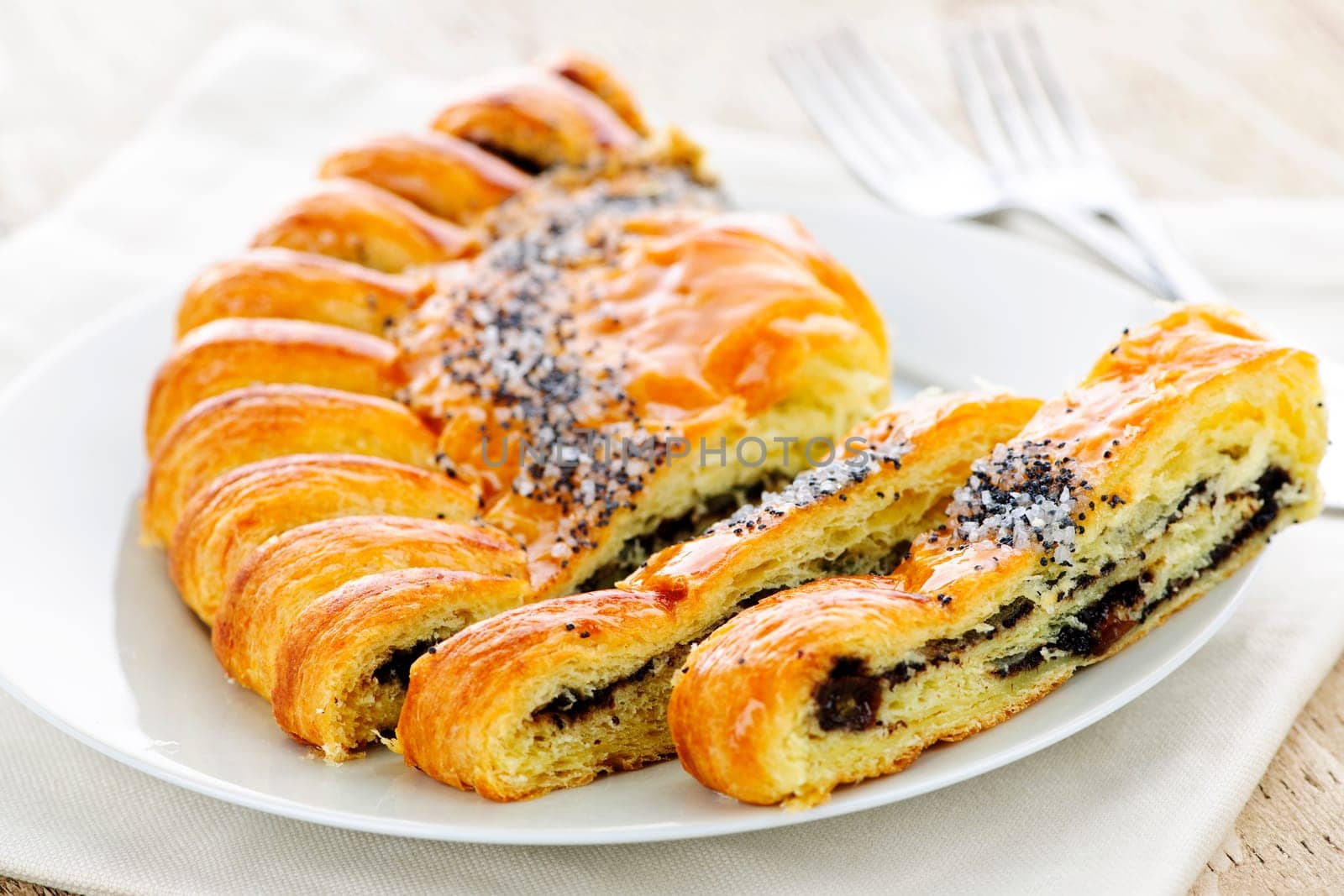 Poppy seed strudel