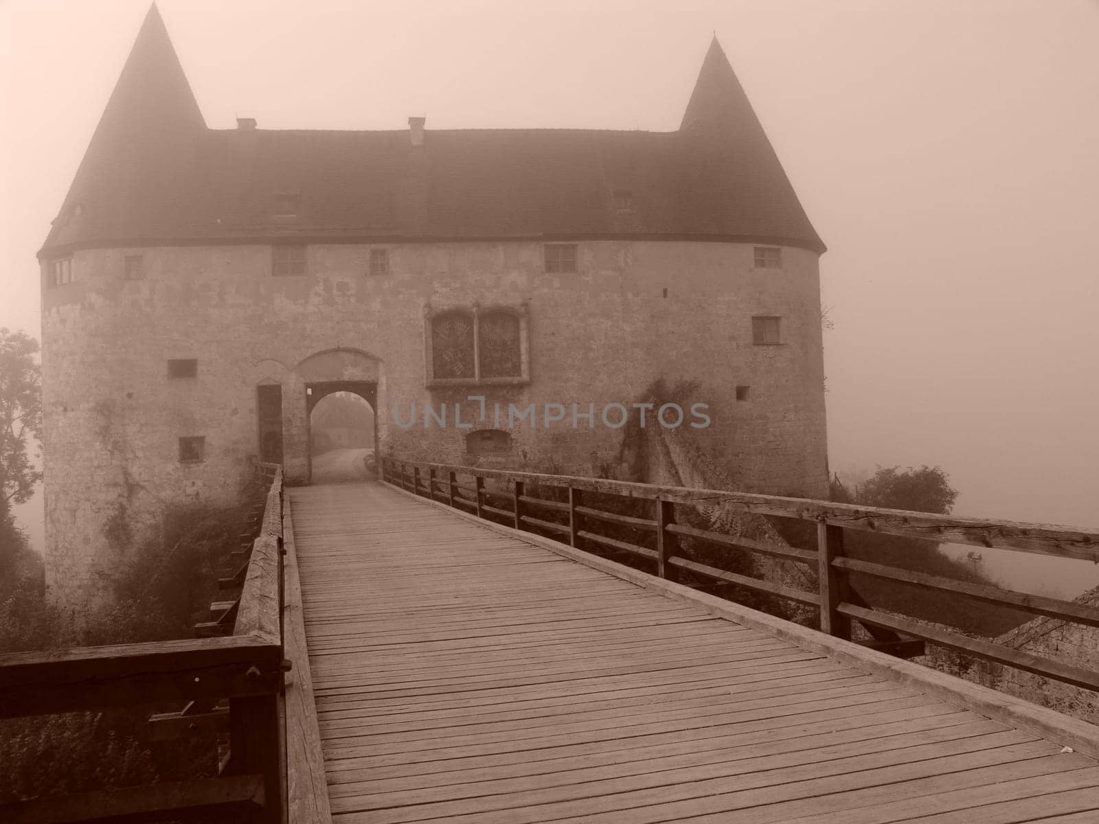 Burghausen Castle SW 10