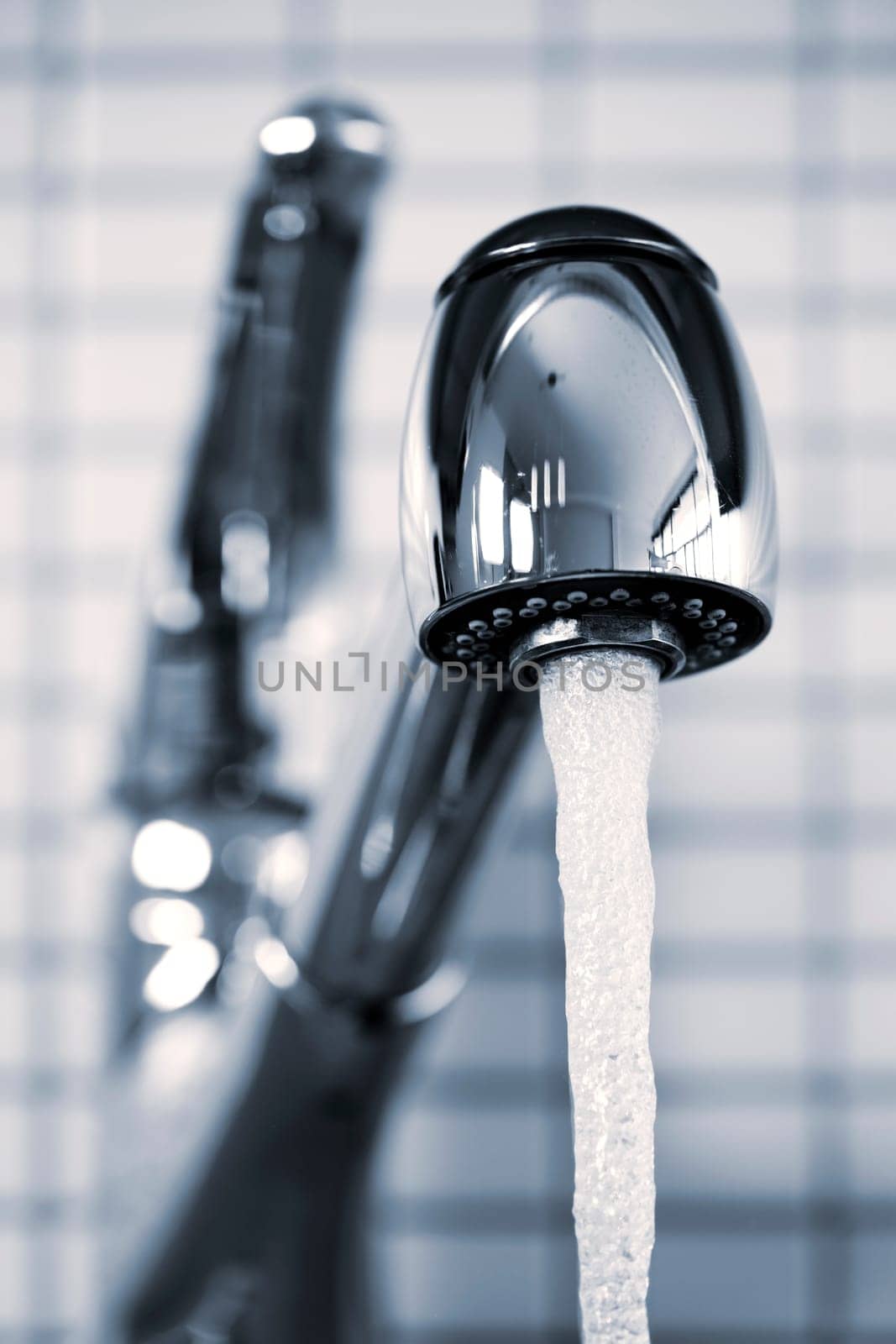 Kitchen faucet