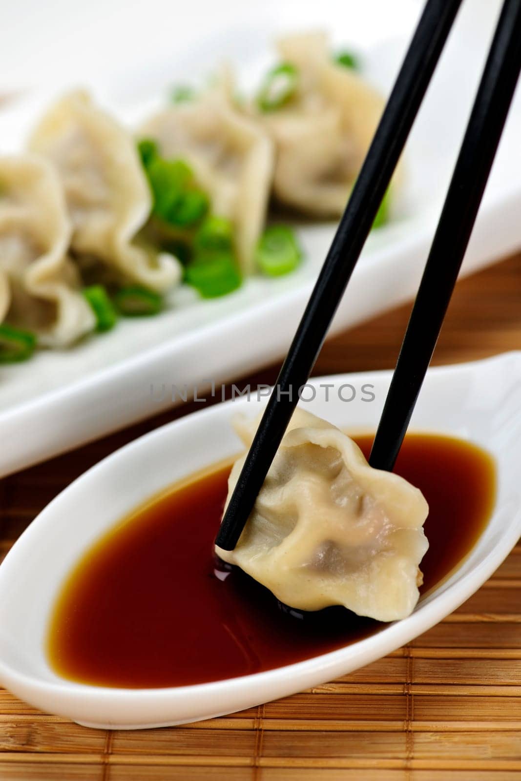 Steamed dumplings and soy sauce