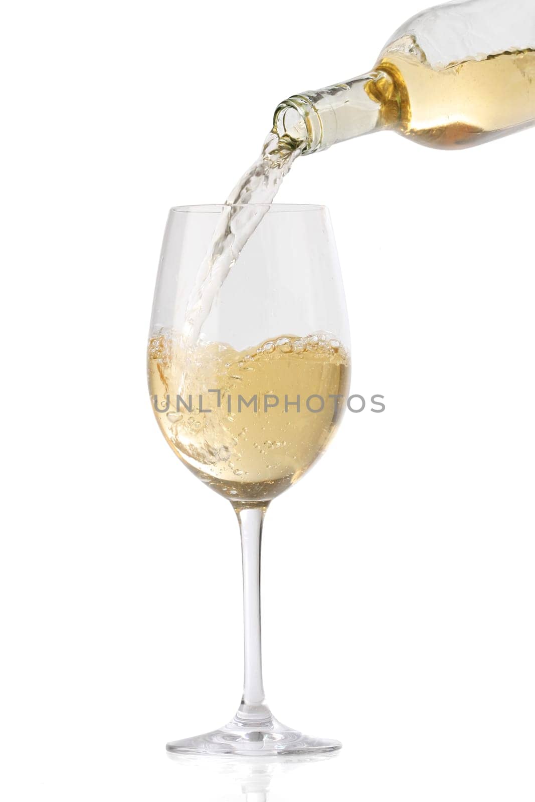 Pouring white wine
