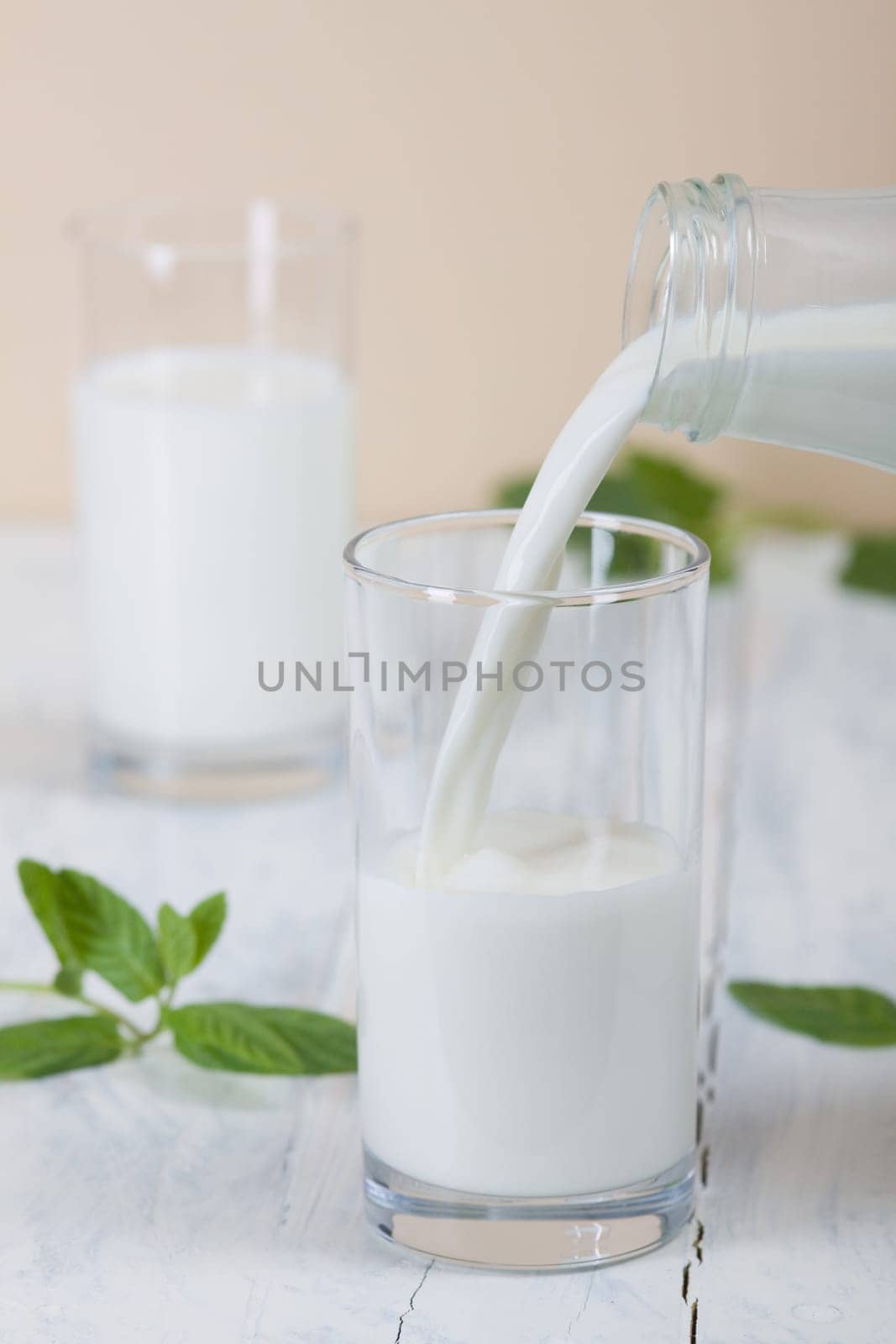 Milk glaze