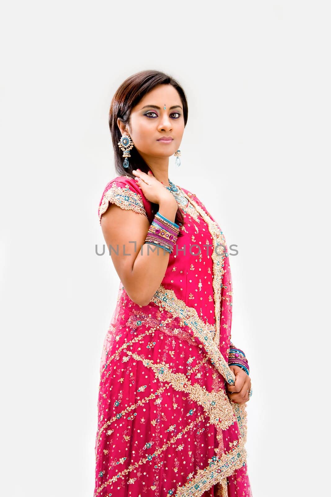 Elegant Bengali bride