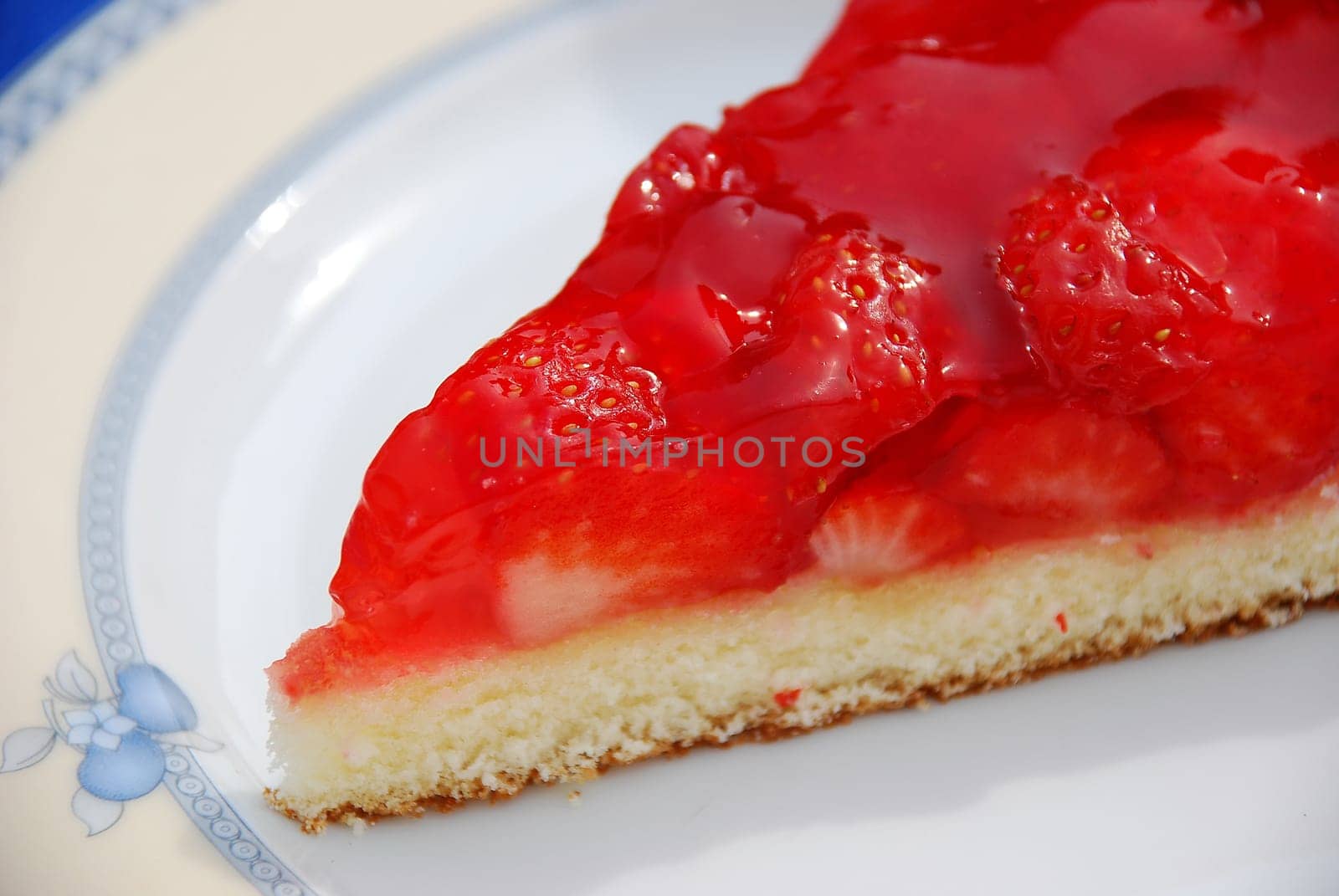 Strawberry cake