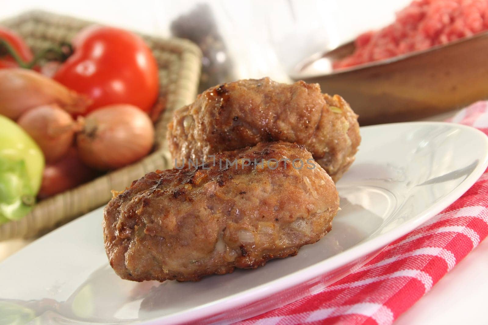 Minced steak
