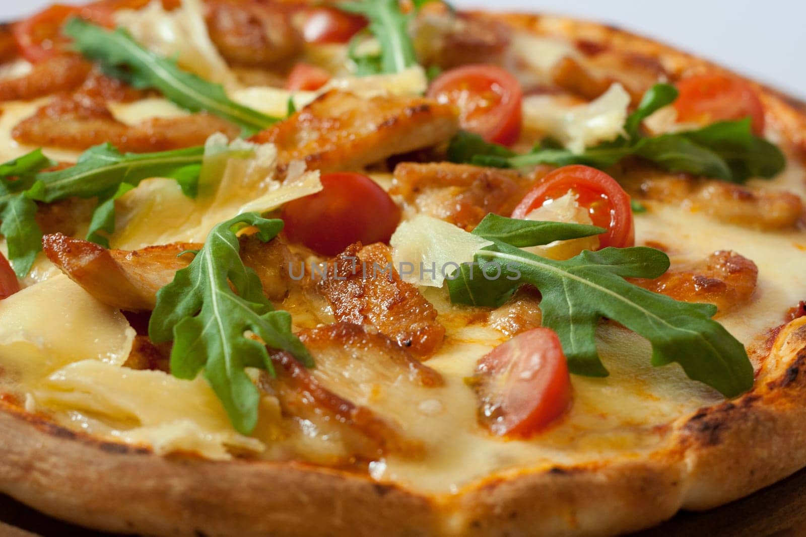 Italian healthy chicken pizza
