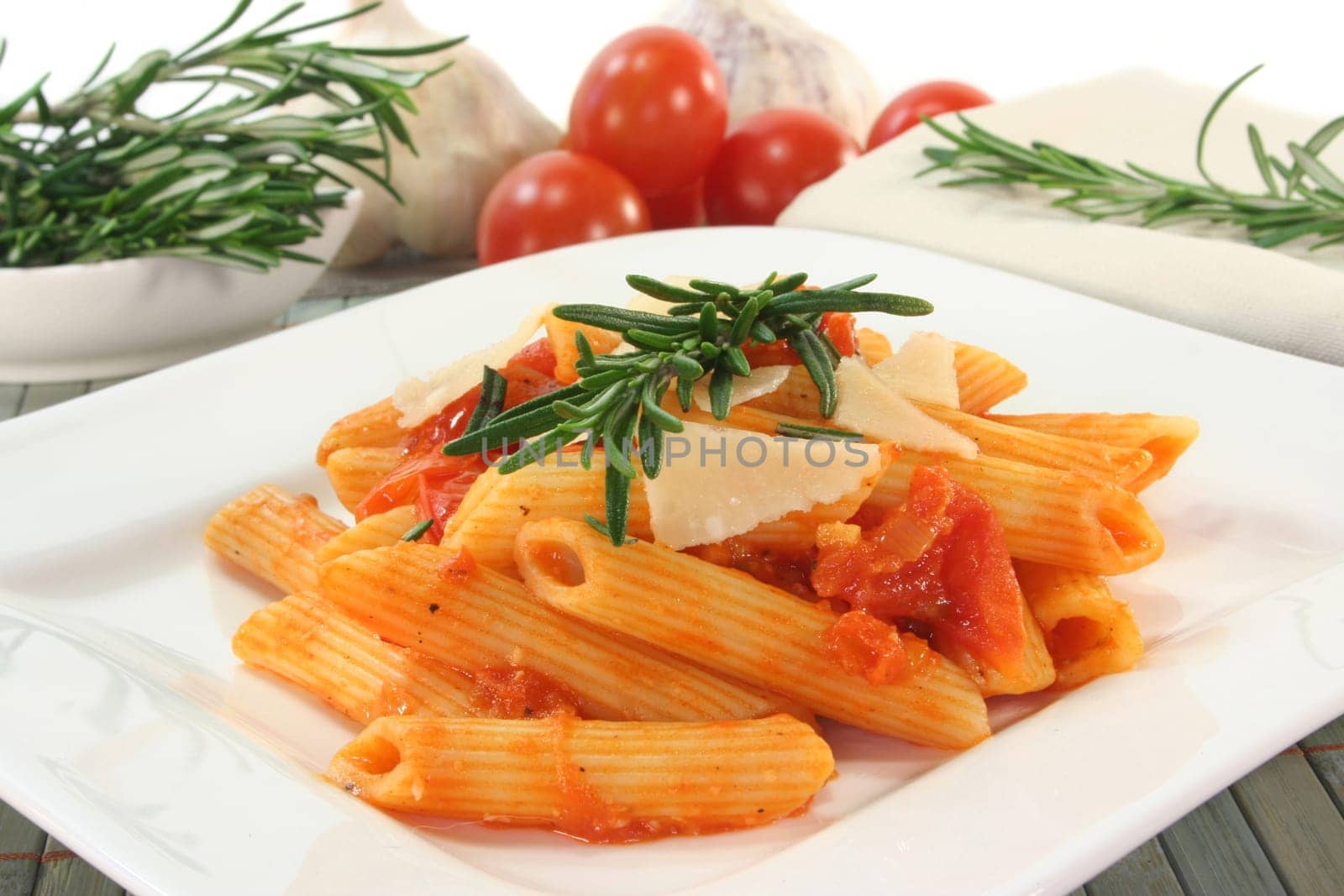 Pasta with tomatoes