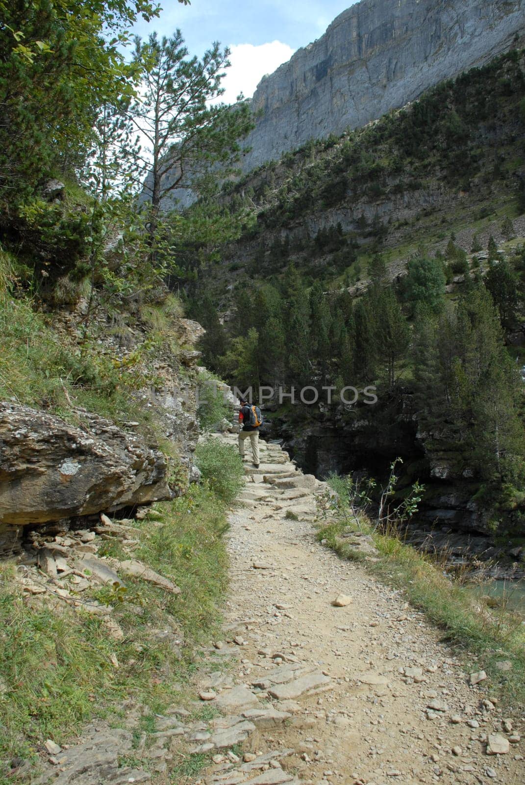 Hiking in the Valle de Ordes