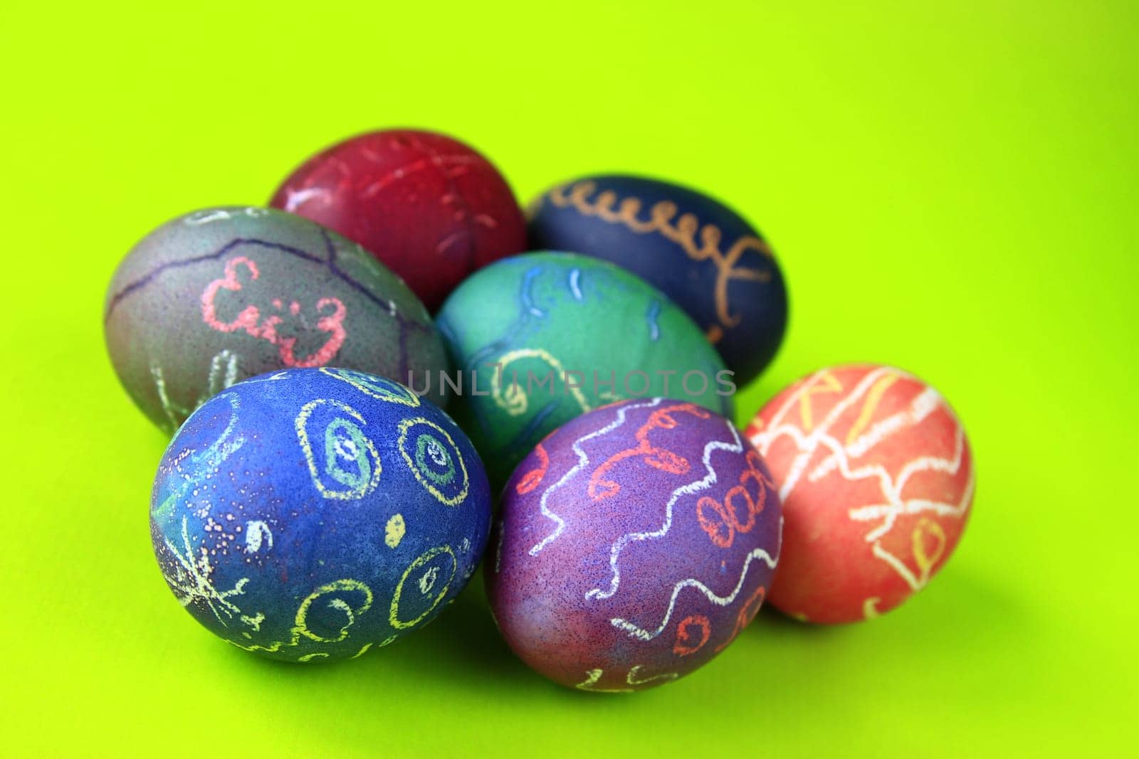 seven colorful Easter eggs