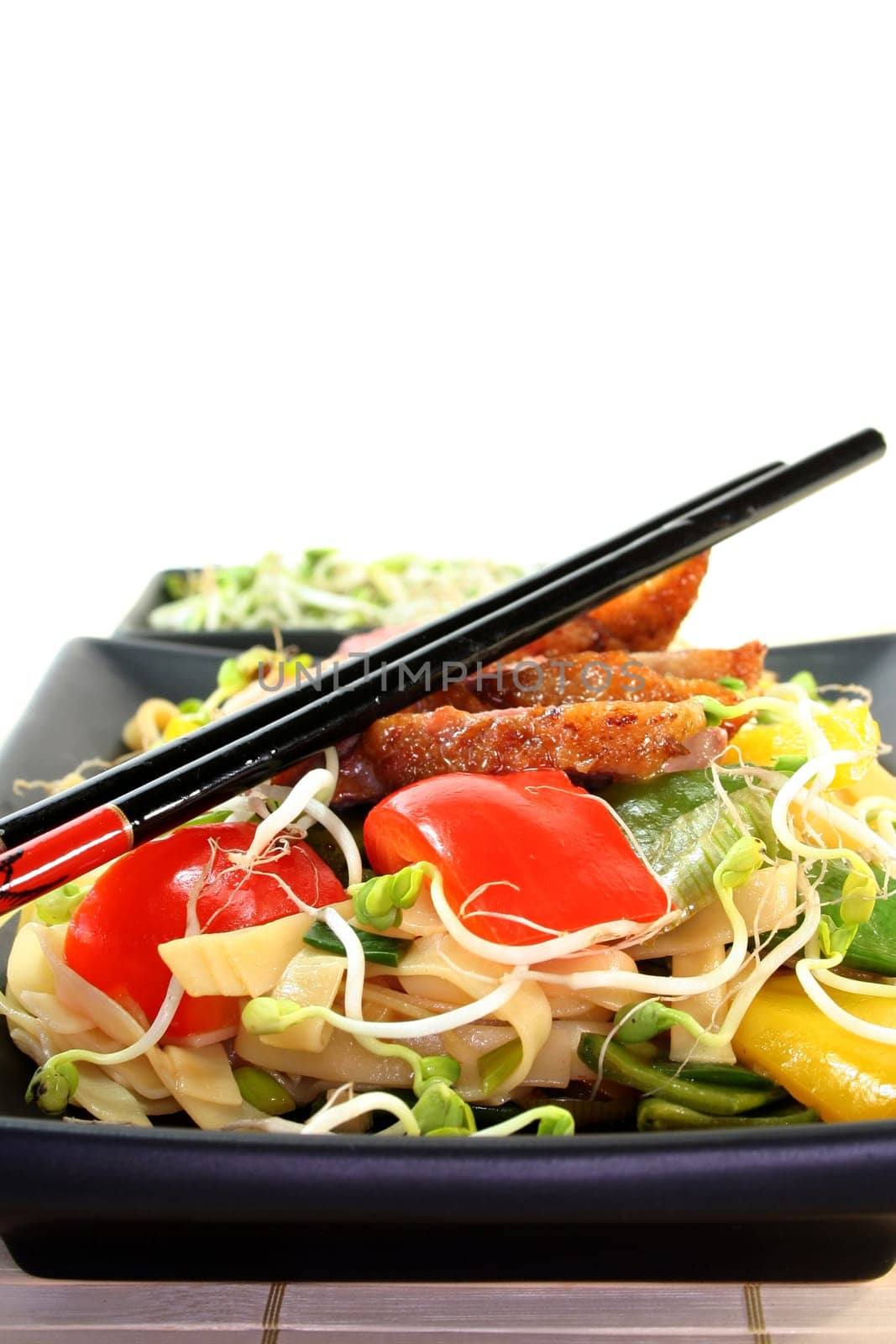Duck breast with fried noodles
