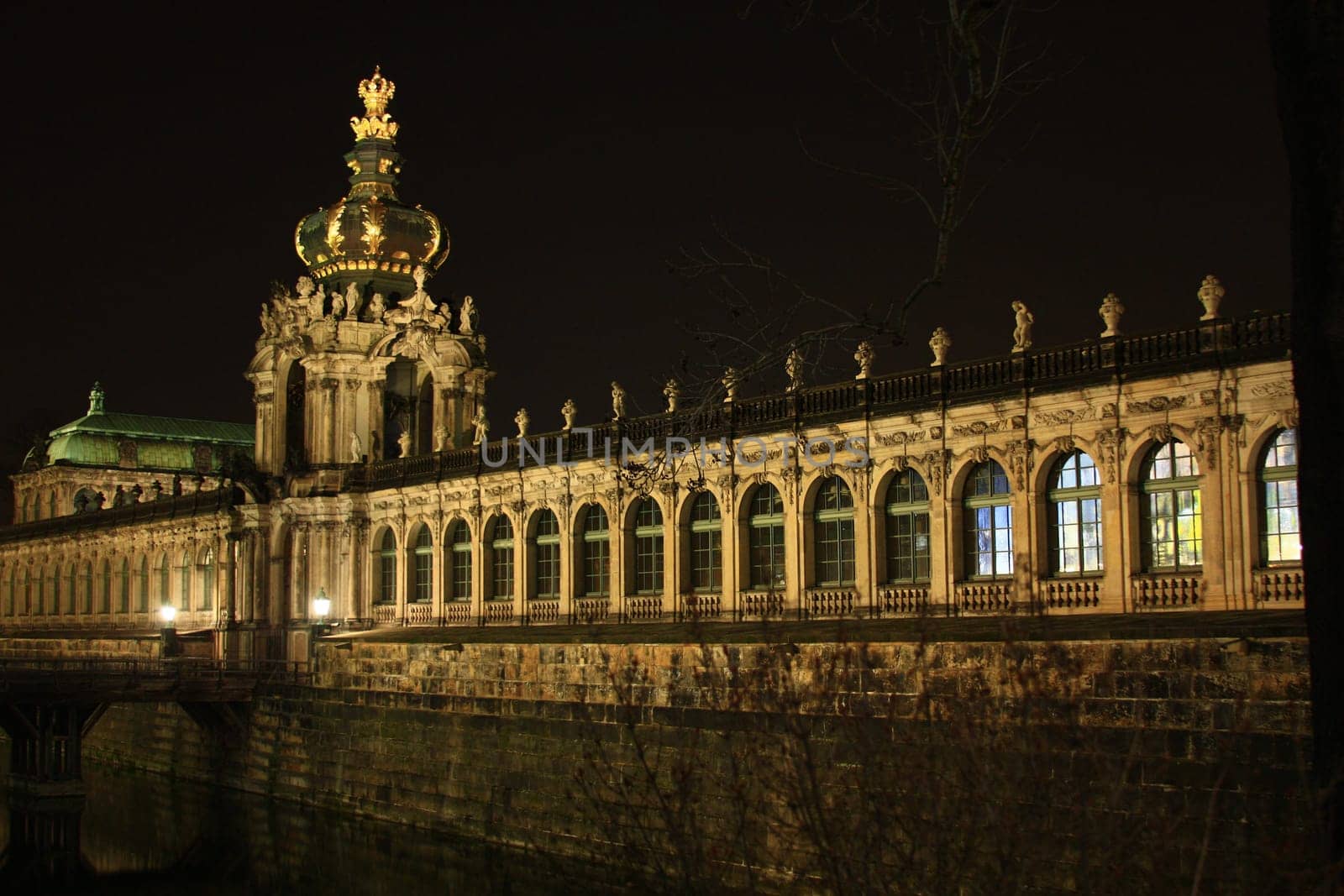 Dresden Zwinger at night