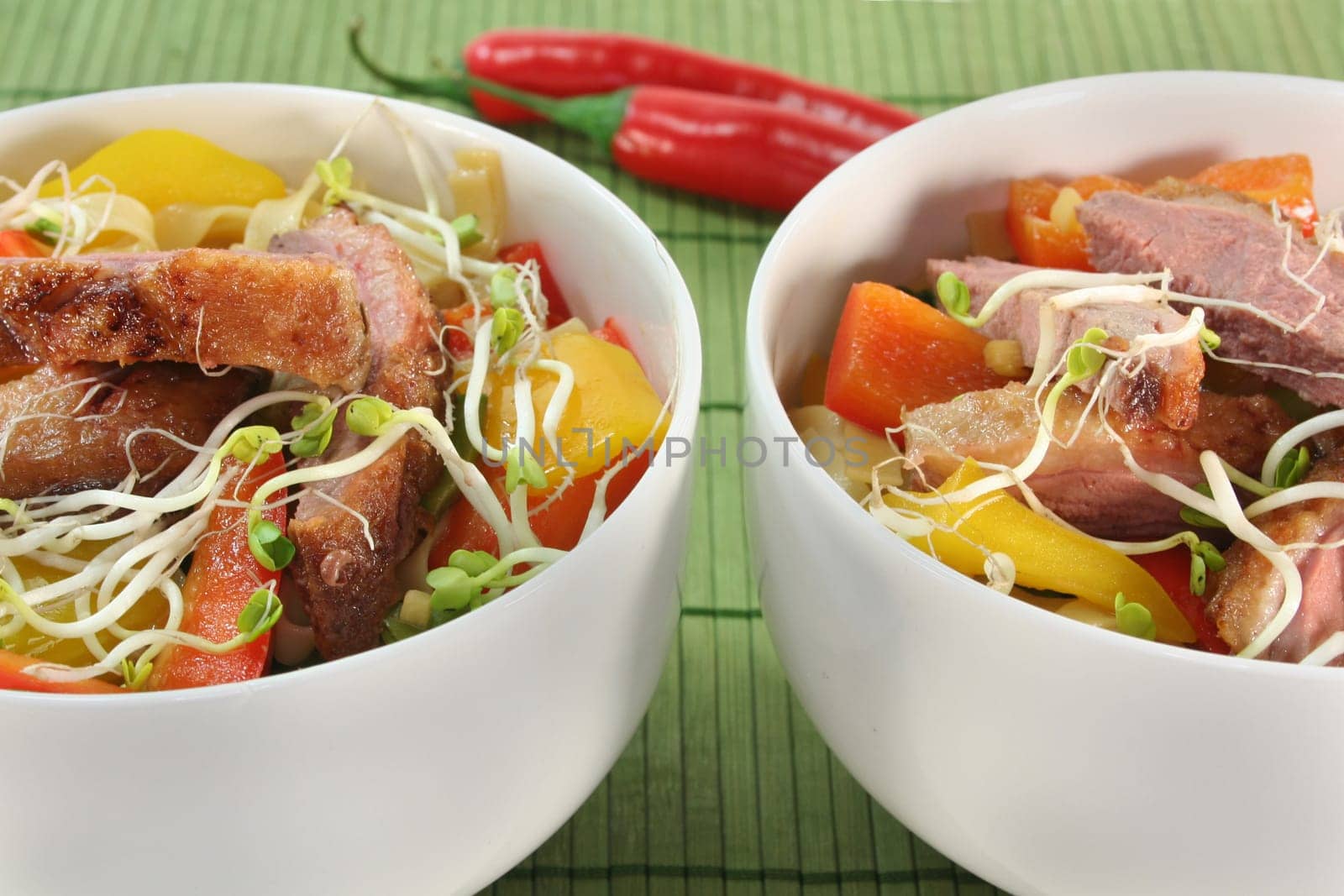 Duck breast with fried noodles