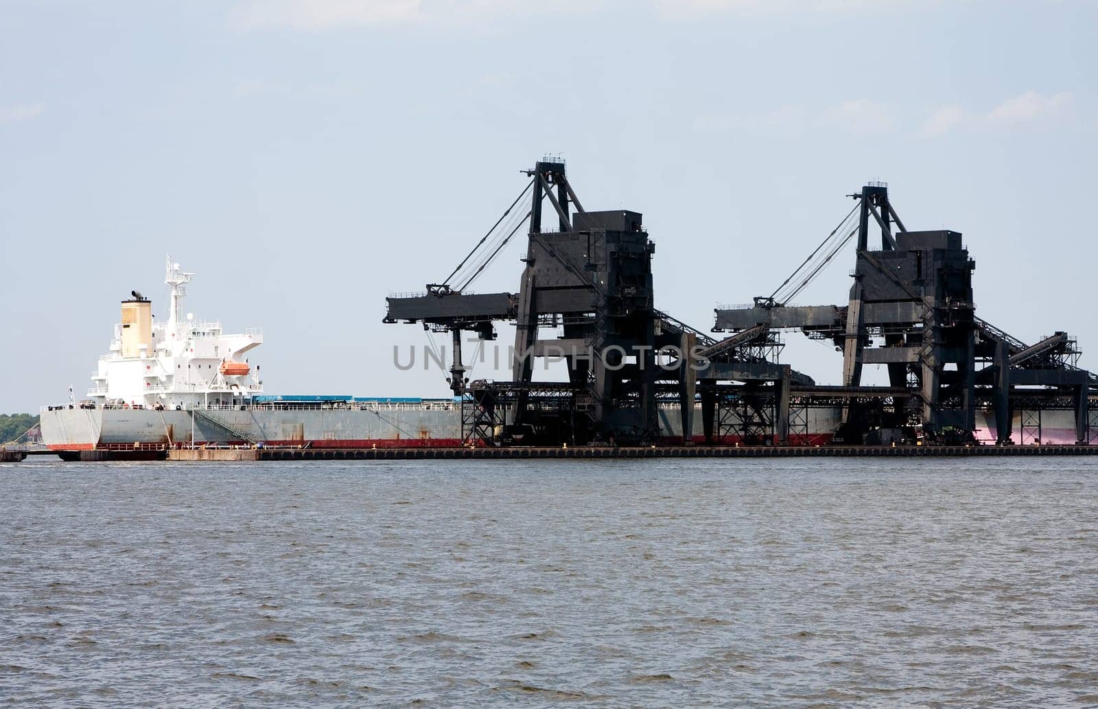 Coal pier loading dock