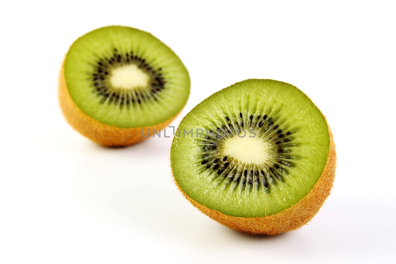 Kiwis - Kiwi with sliced kiwi half