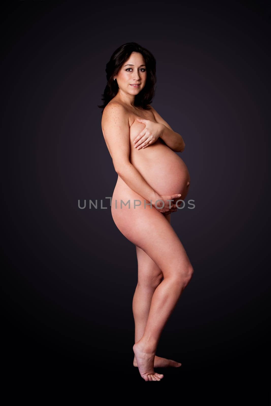 Beautiful naked pregnant woman