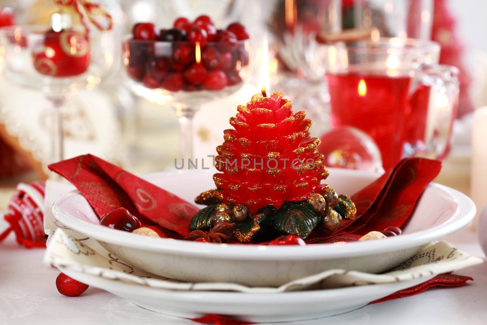 Table setting for Christmas with fresh fruits
