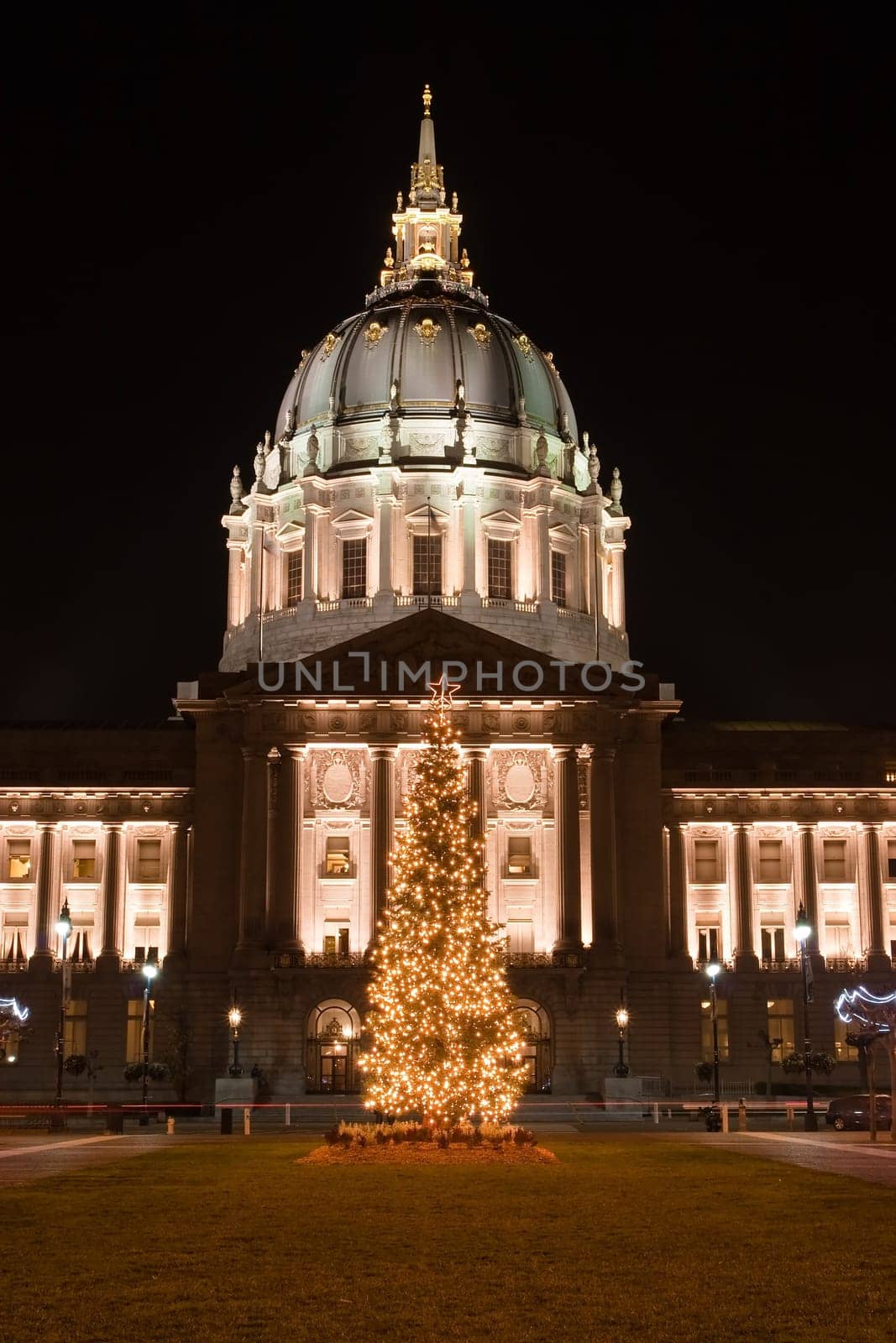 City Hall of San Francisco, California, opened in 1915, in its open space area in the city&#039 s Civic Center, is a Beaux-Arts monument to the brief "City Beautiful"" movement that epitomized the high-minded American Renaissance of the period 18"