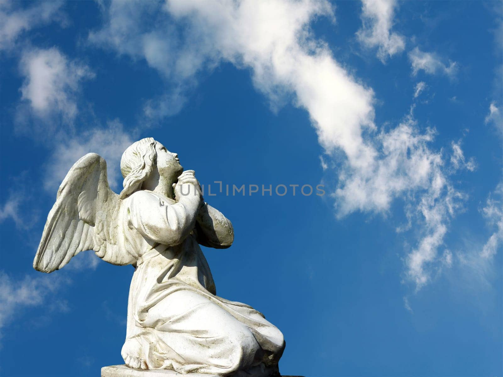 Gravestone with angel