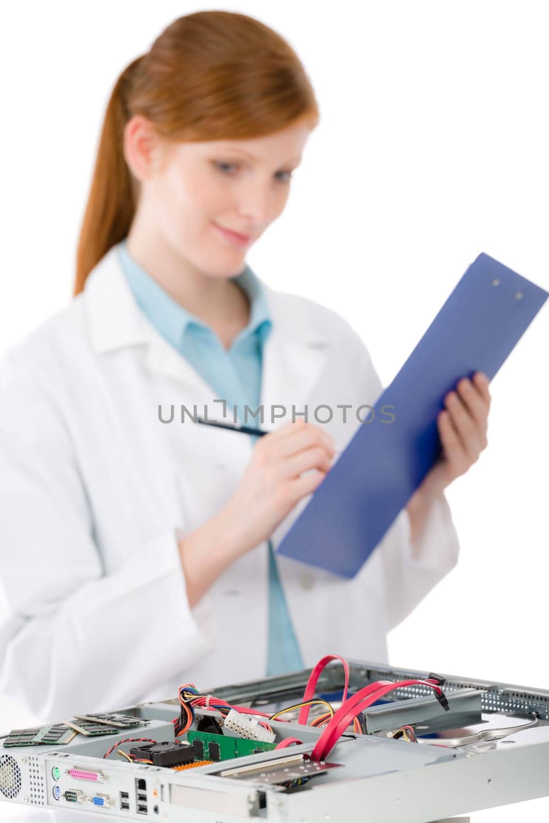 Female support computer engineer - IT woman repair defect